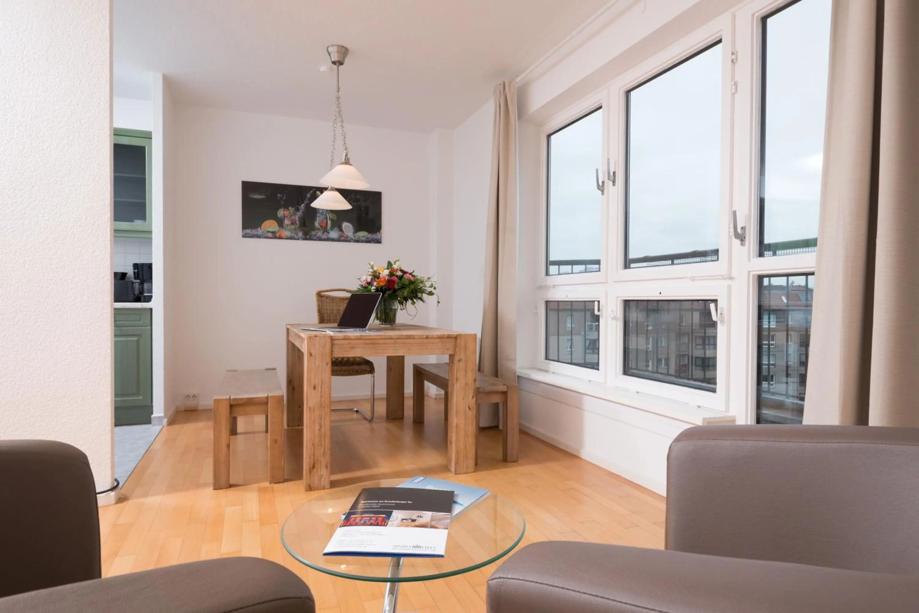 Dining area in Apartments am Brandenburger Tor