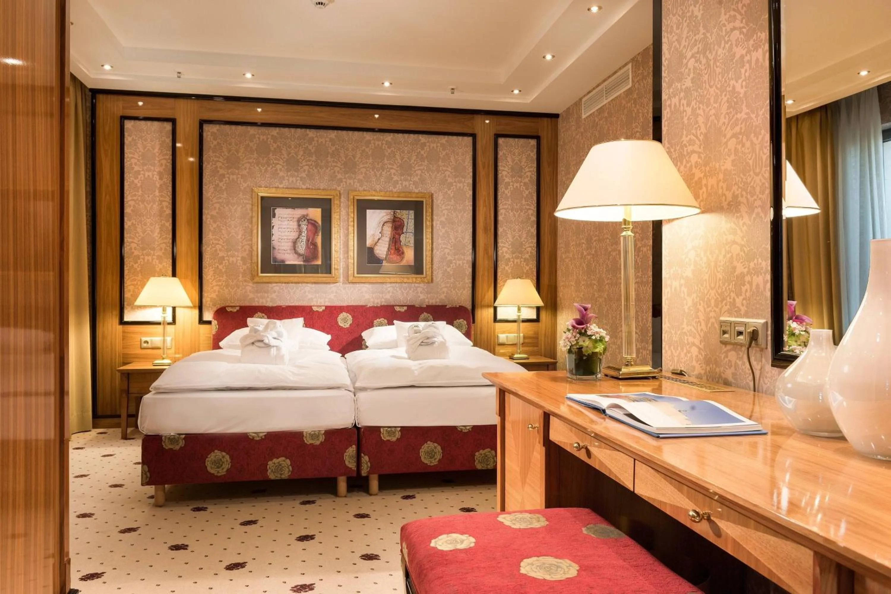 Bedroom, Bed in JW Marriott Hotel Berlin