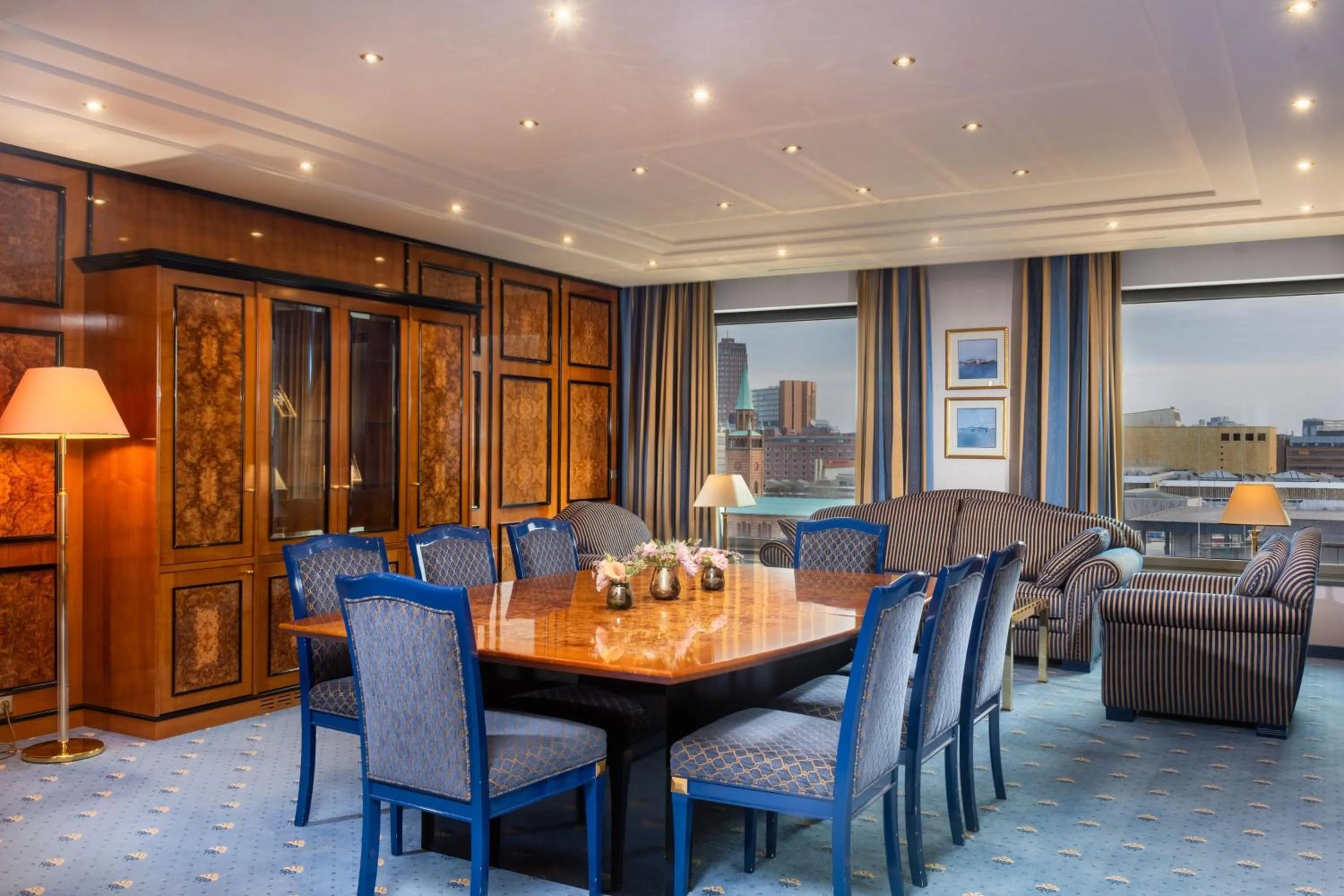 Living room in JW Marriott Hotel Berlin