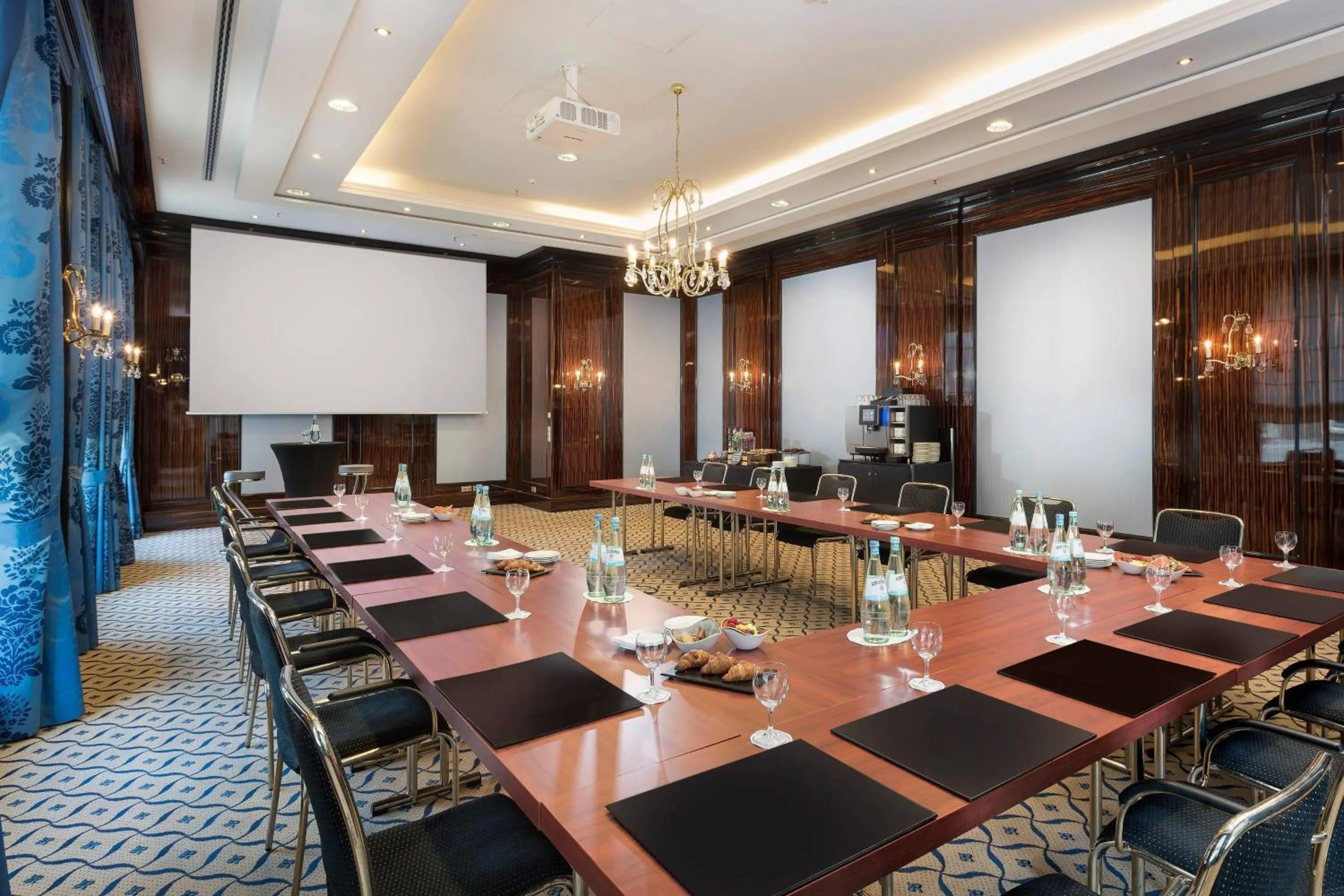 Meeting/conference room in JW Marriott Hotel Berlin