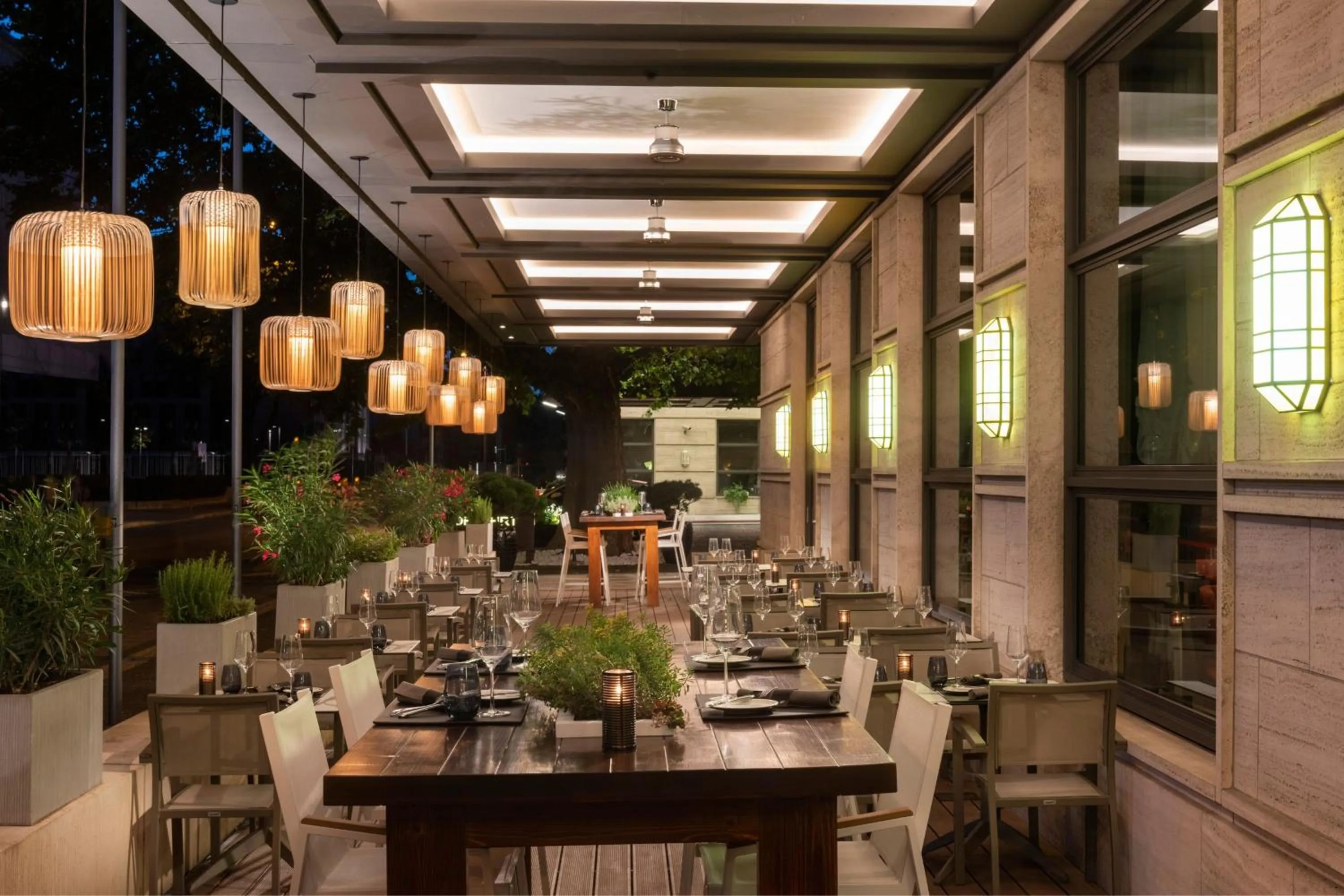 Restaurant/places to eat in JW Marriott Hotel Berlin