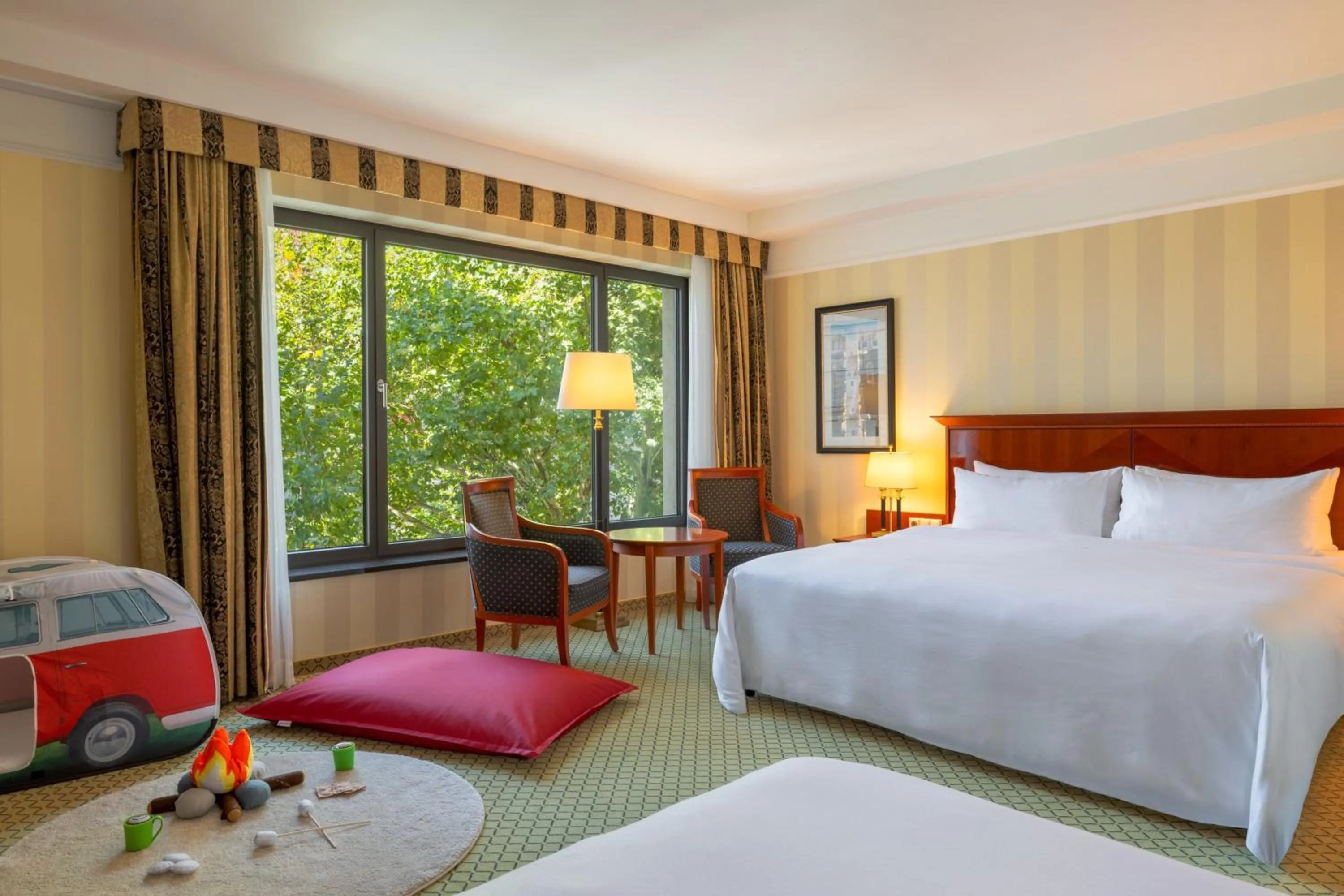 Photo of the whole room, Bed in JW Marriott Hotel Berlin