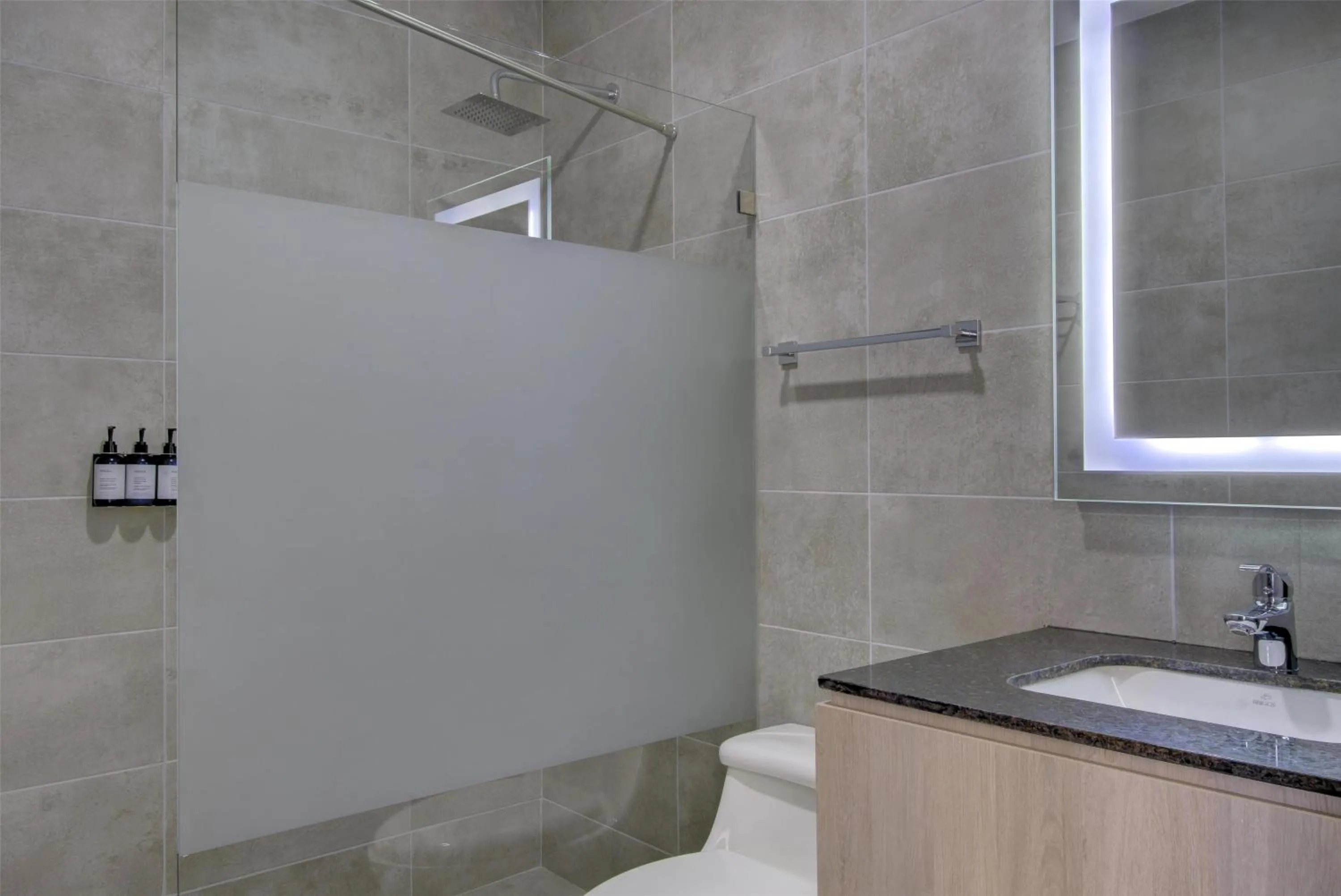 Bathroom in DoubleTree by Hilton Guayaquil