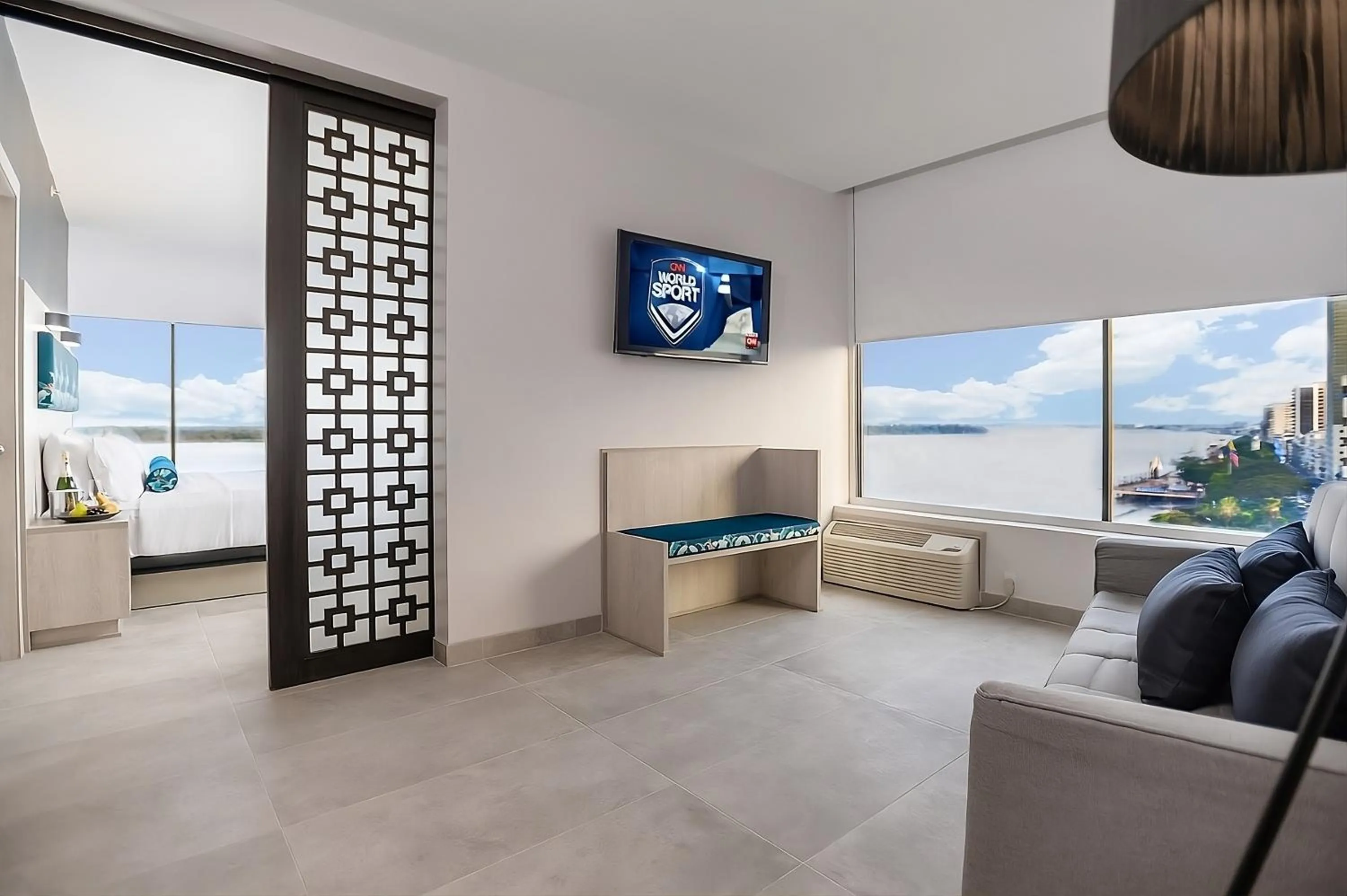 Communal lounge/ TV room in DoubleTree by Hilton Guayaquil