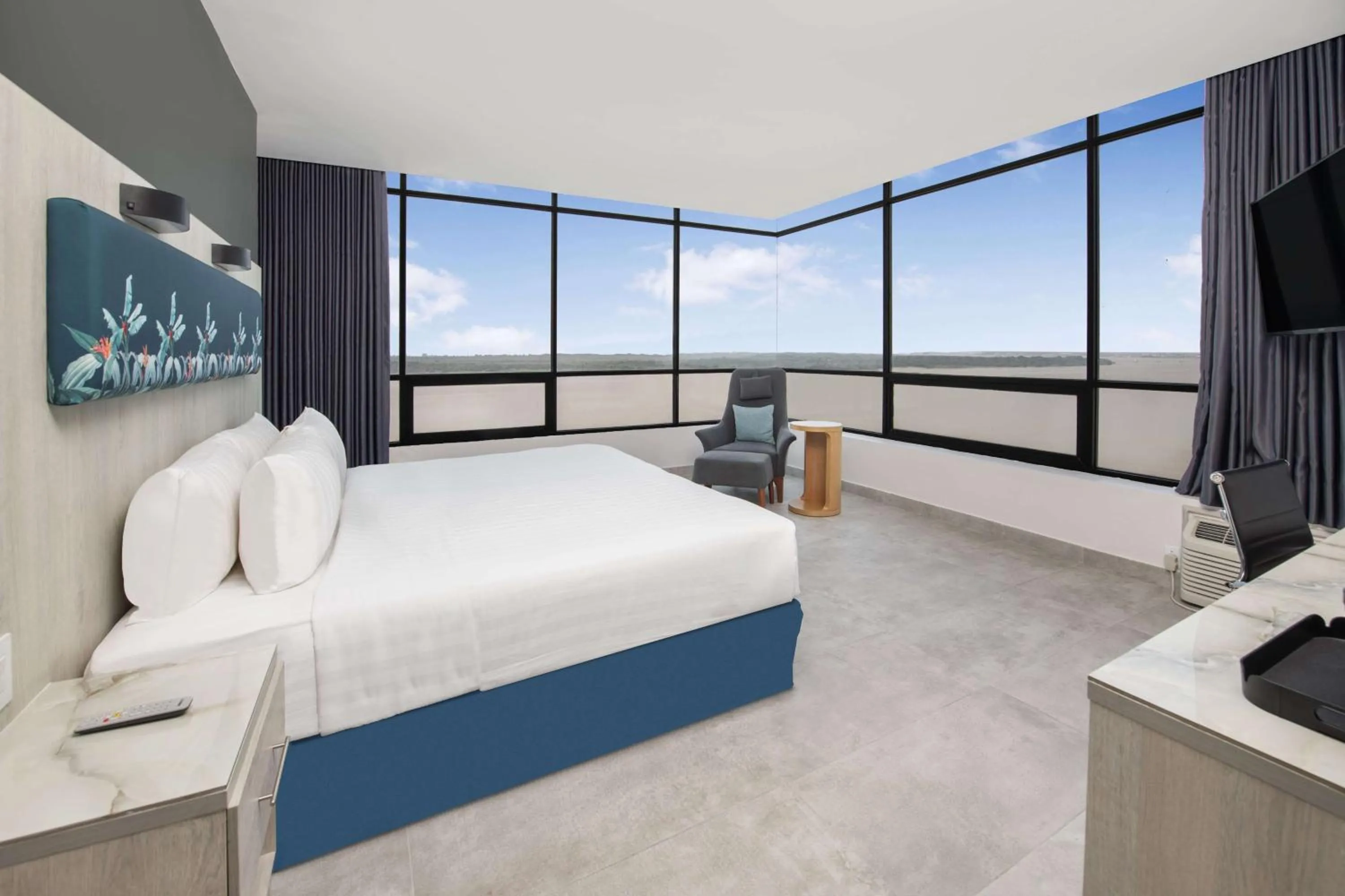 Bed in DoubleTree by Hilton Guayaquil