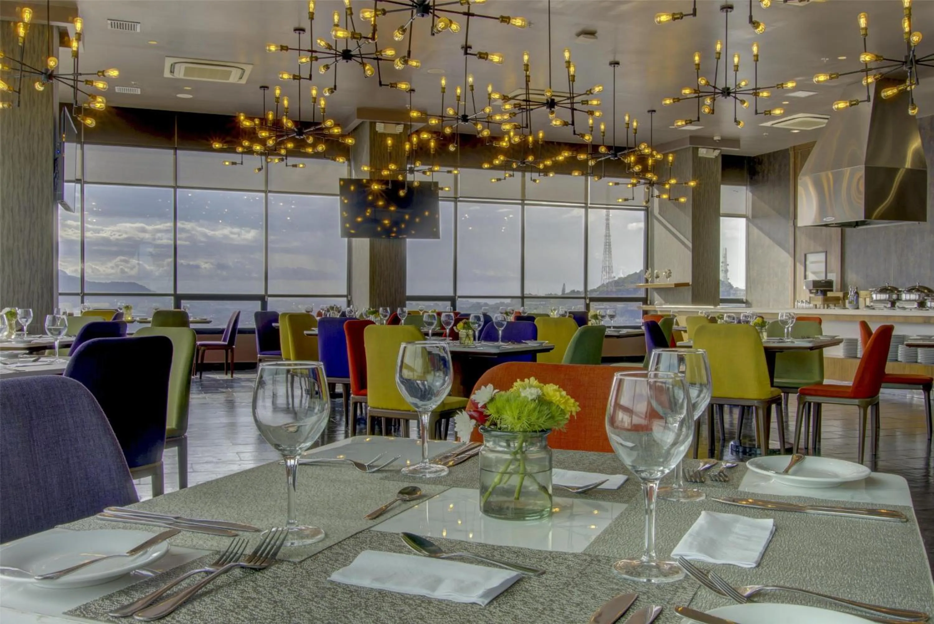Restaurant/places to eat in DoubleTree by Hilton Guayaquil