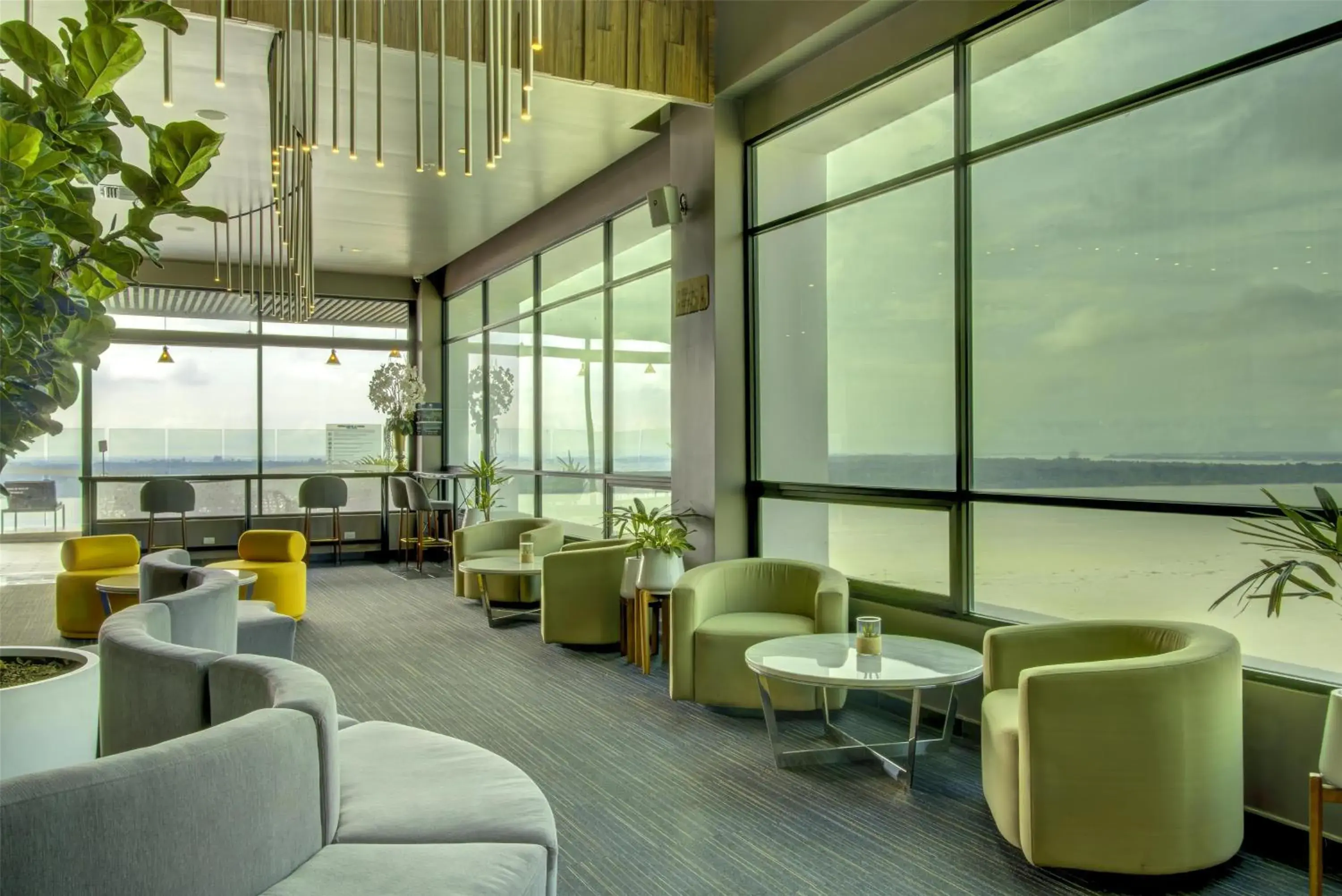 Lobby or reception in DoubleTree by Hilton Guayaquil Lobby or reception in DoubleTree by Hilton Guayaquil