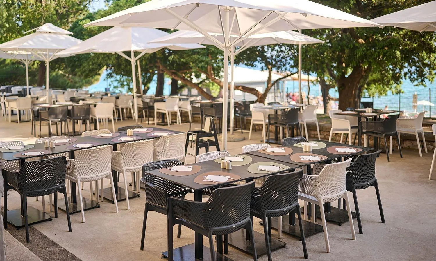 Restaurant/places to eat in Aminess Vival Casa Lišanj