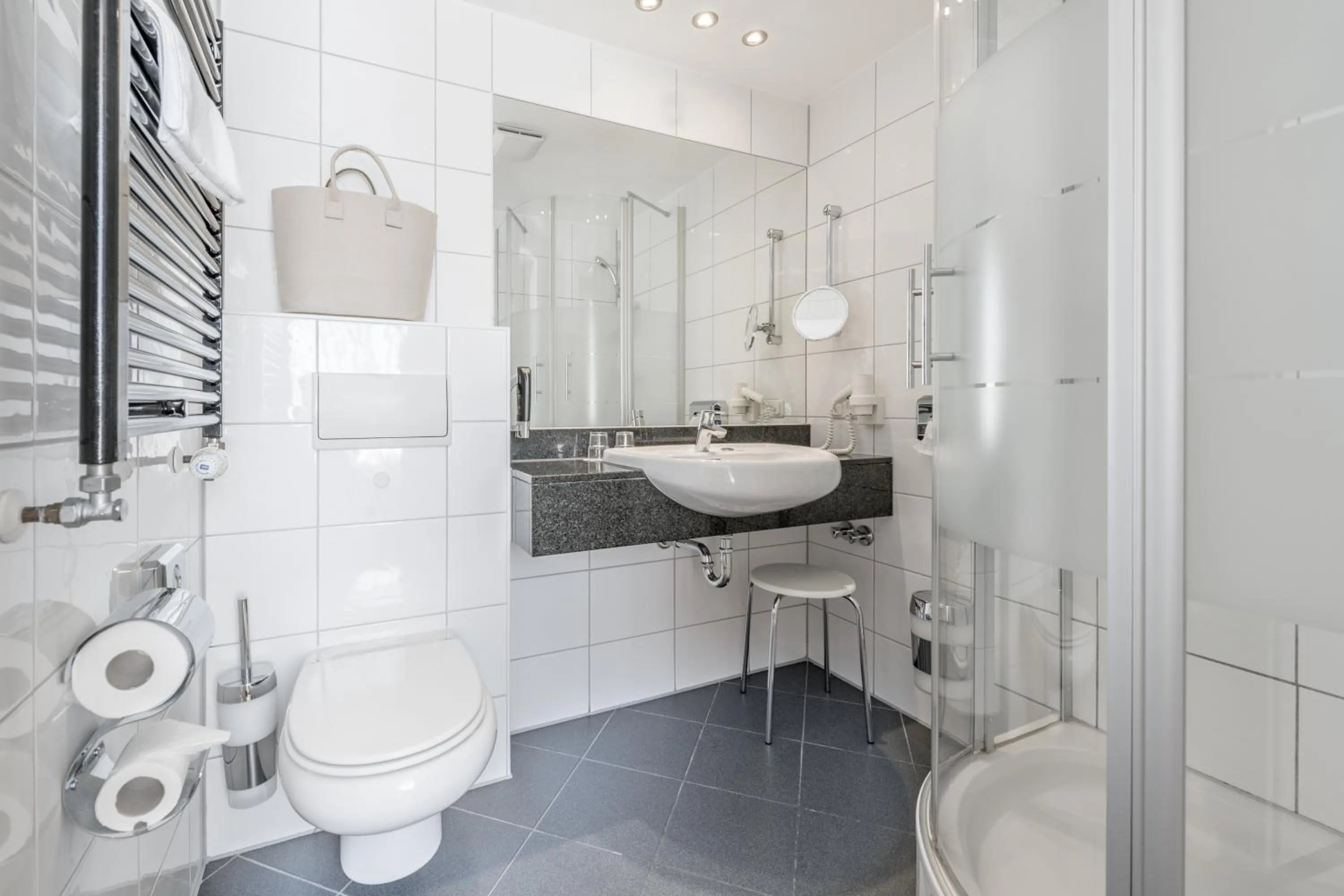 Shower in Apart Hotel Haveltreff