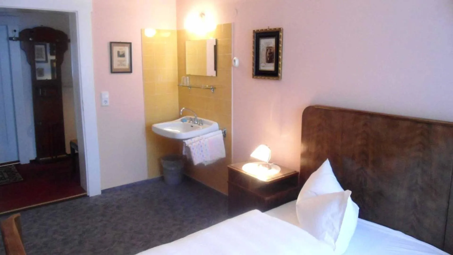 Photo of the whole room, Bed in Hotel Krone