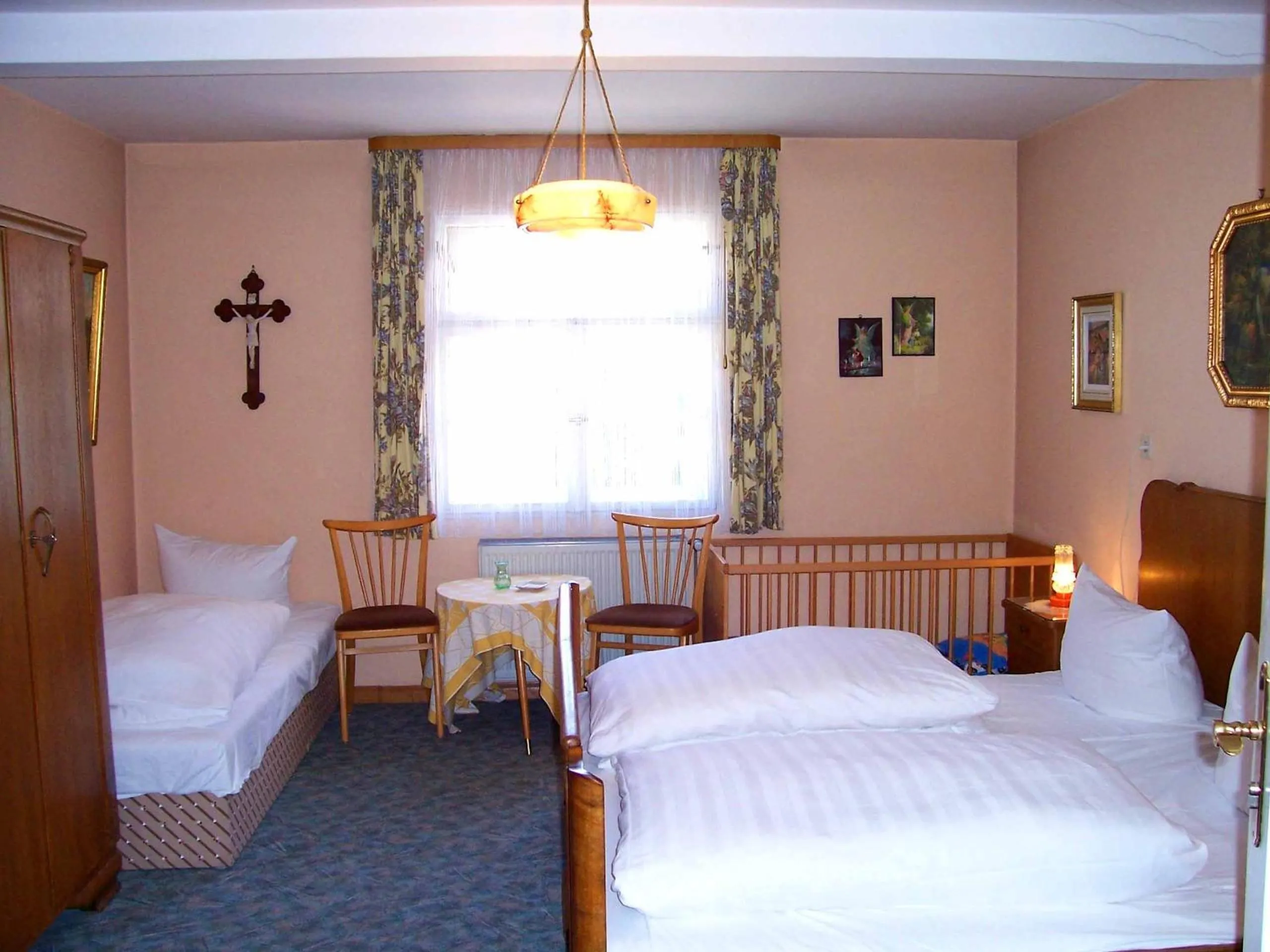 Photo of the whole room, Bed in Hotel Krone