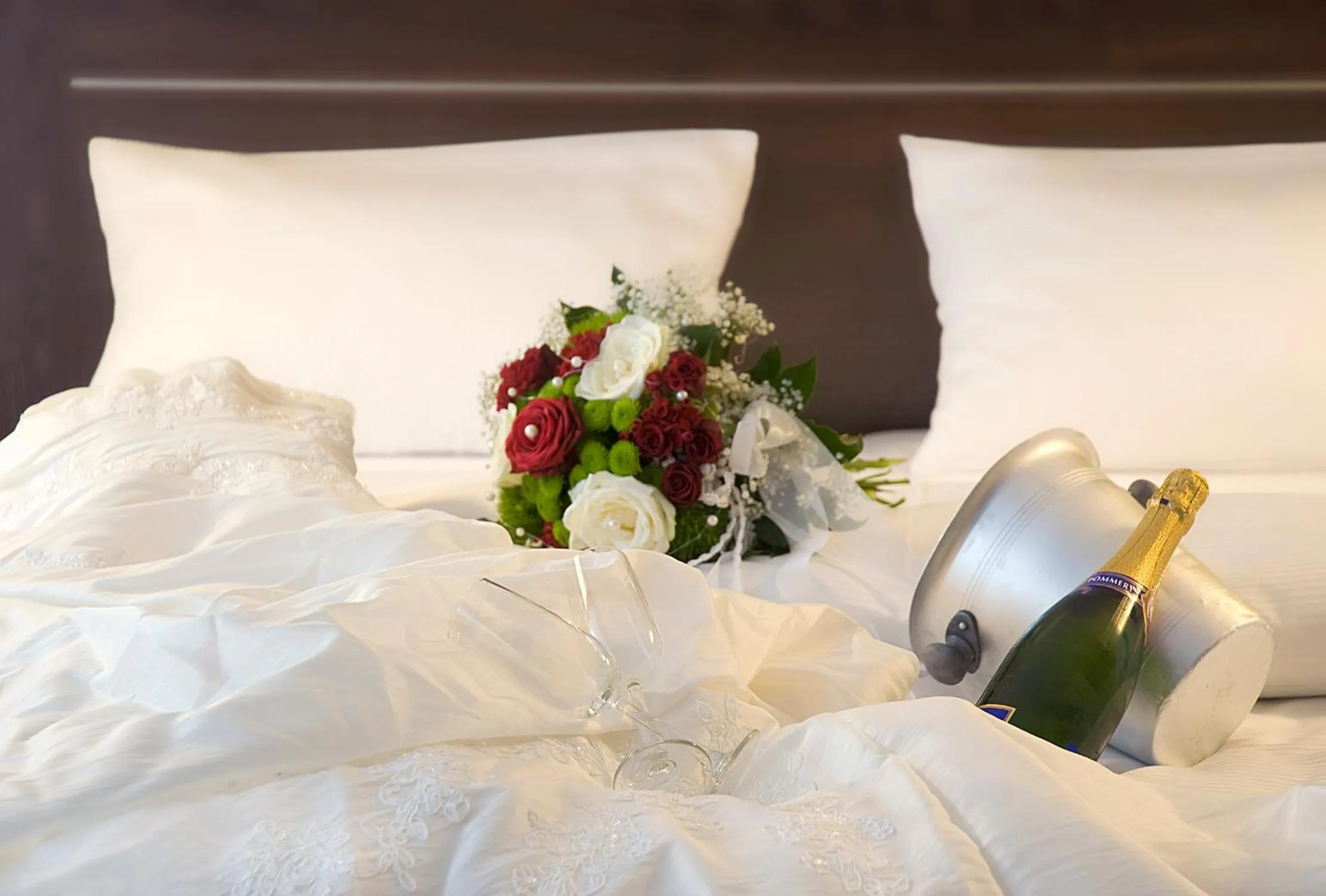 Photo of the whole room, Bed in Mercure Hotel Lüdenscheid