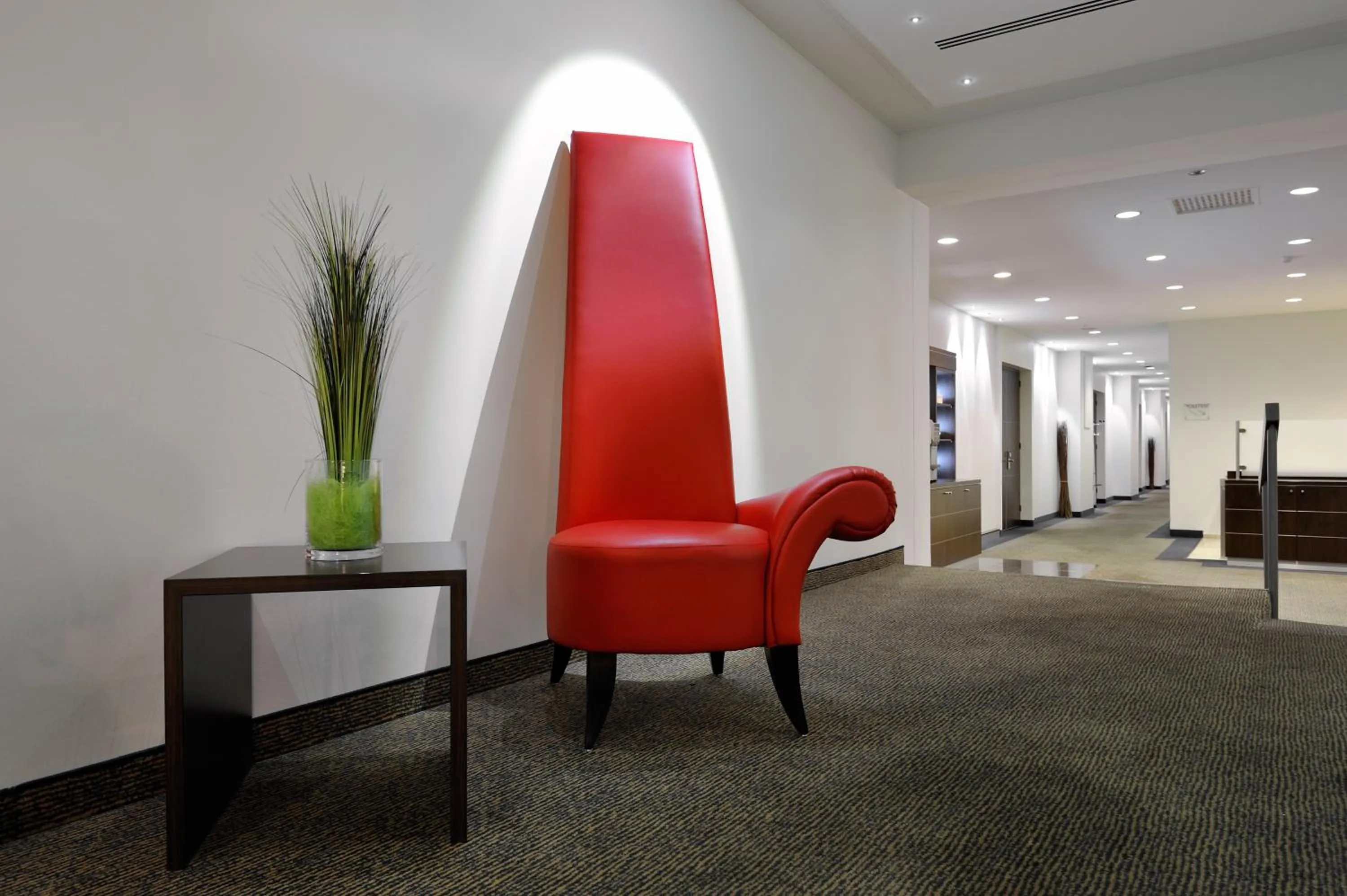 Lobby or reception in Mercure Hotel Lüdenscheid