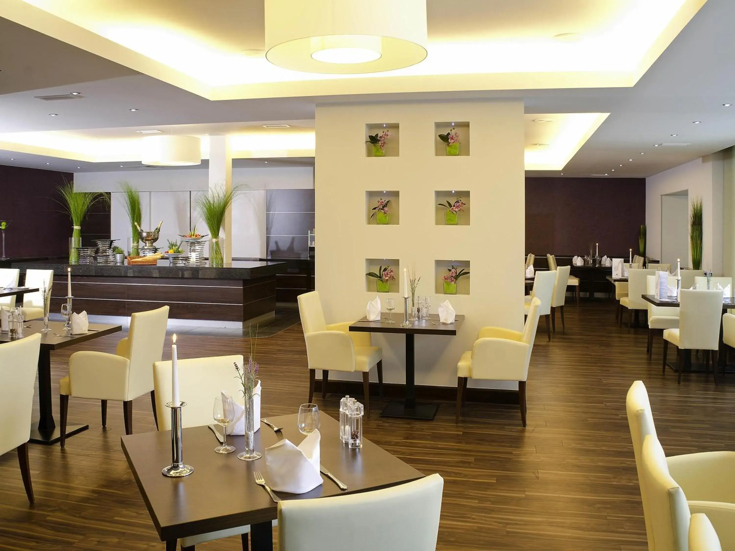 Restaurant/places to eat in Mercure Hotel Lüdenscheid Restaurant/places to eat in Mercure Hotel Lüdenscheid