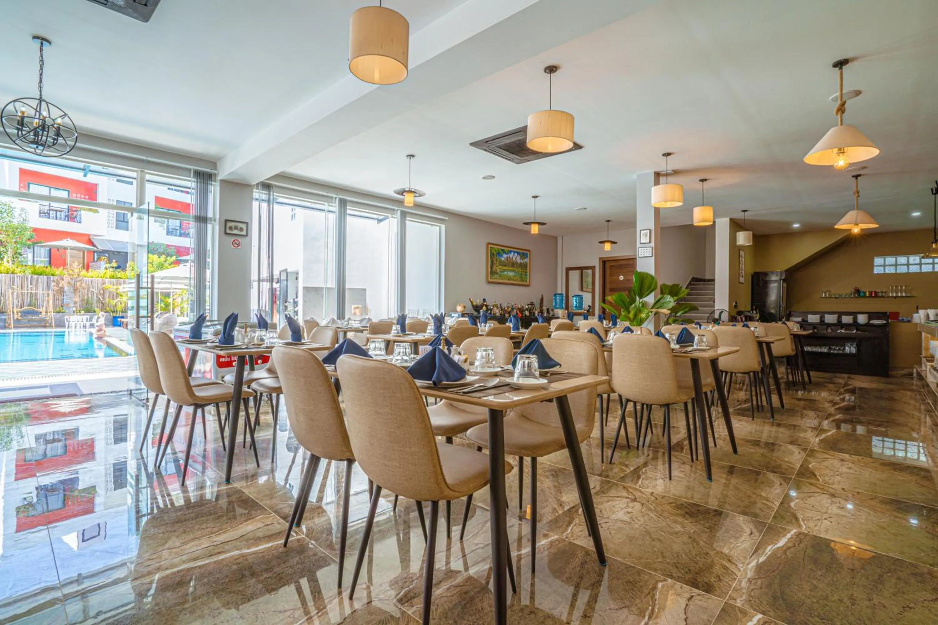Restaurant/places to eat in CALAO Kep Residence Hotel