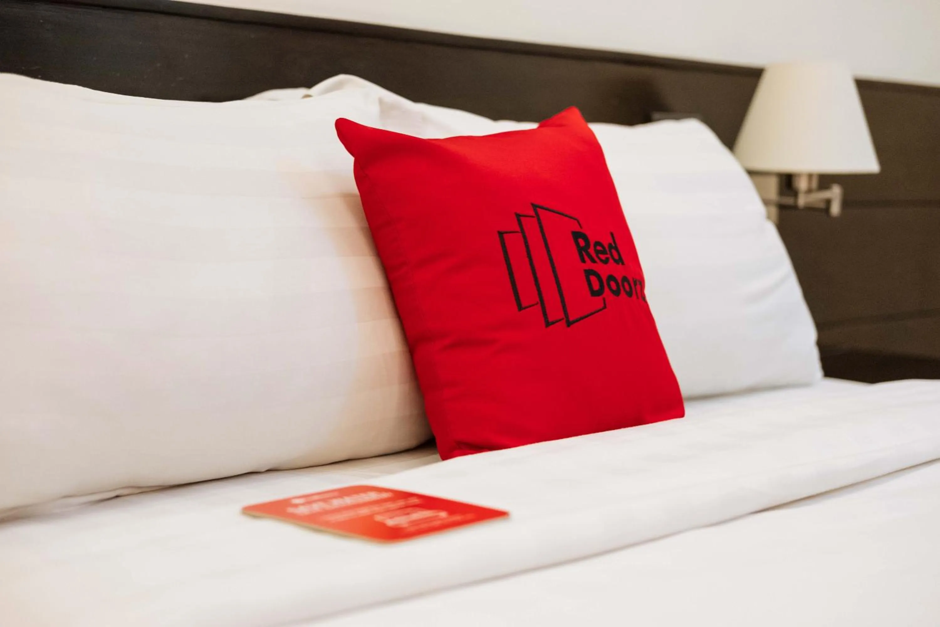 Bed in RedDoorz @ Poblacion Sur Sigma