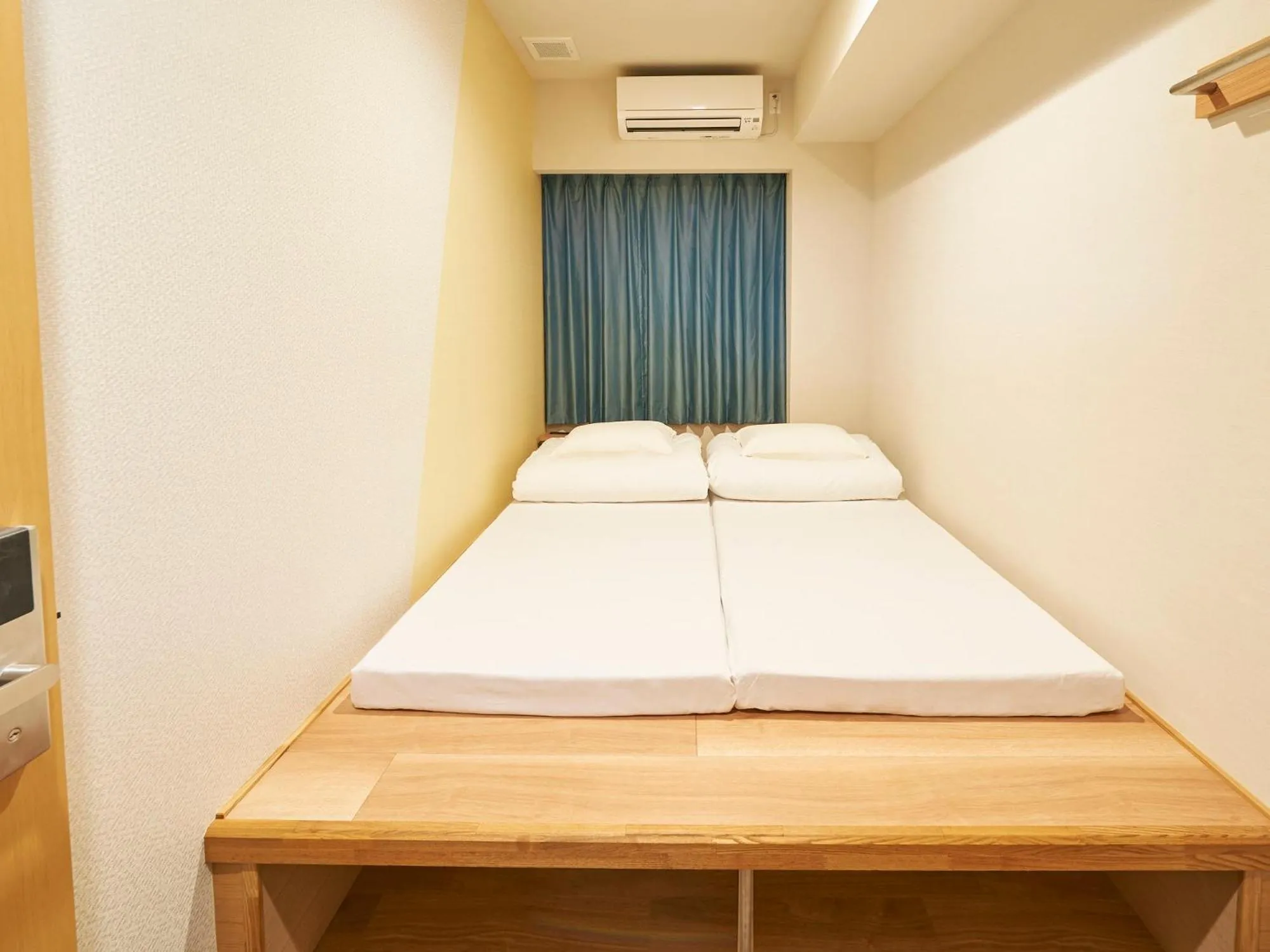 Photo of the whole room, Bed in THE POCKET HOTEL Kyoto Karasuma Gojo