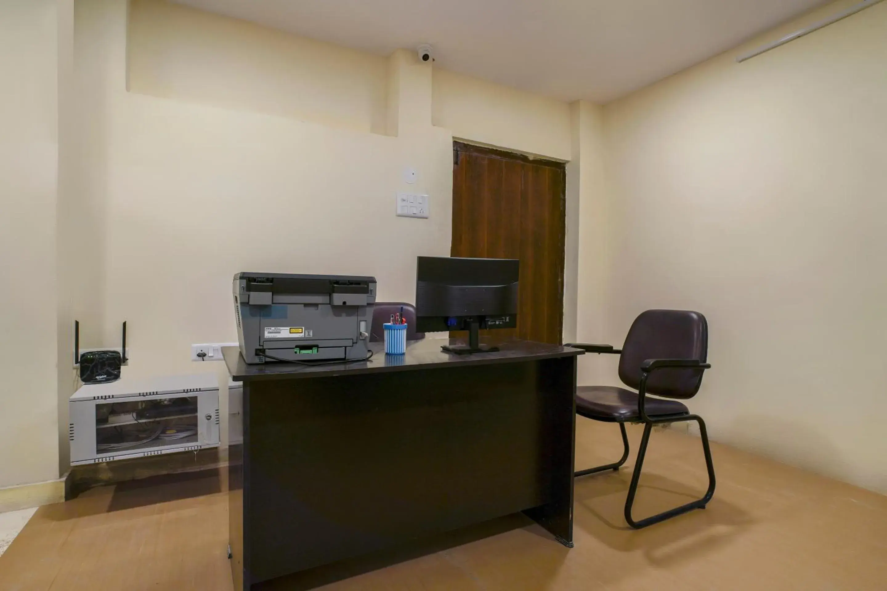 Lobby or reception in Hotel O Alpine glow Zenith Lobby or reception in Hotel O Alpine glow Zenith