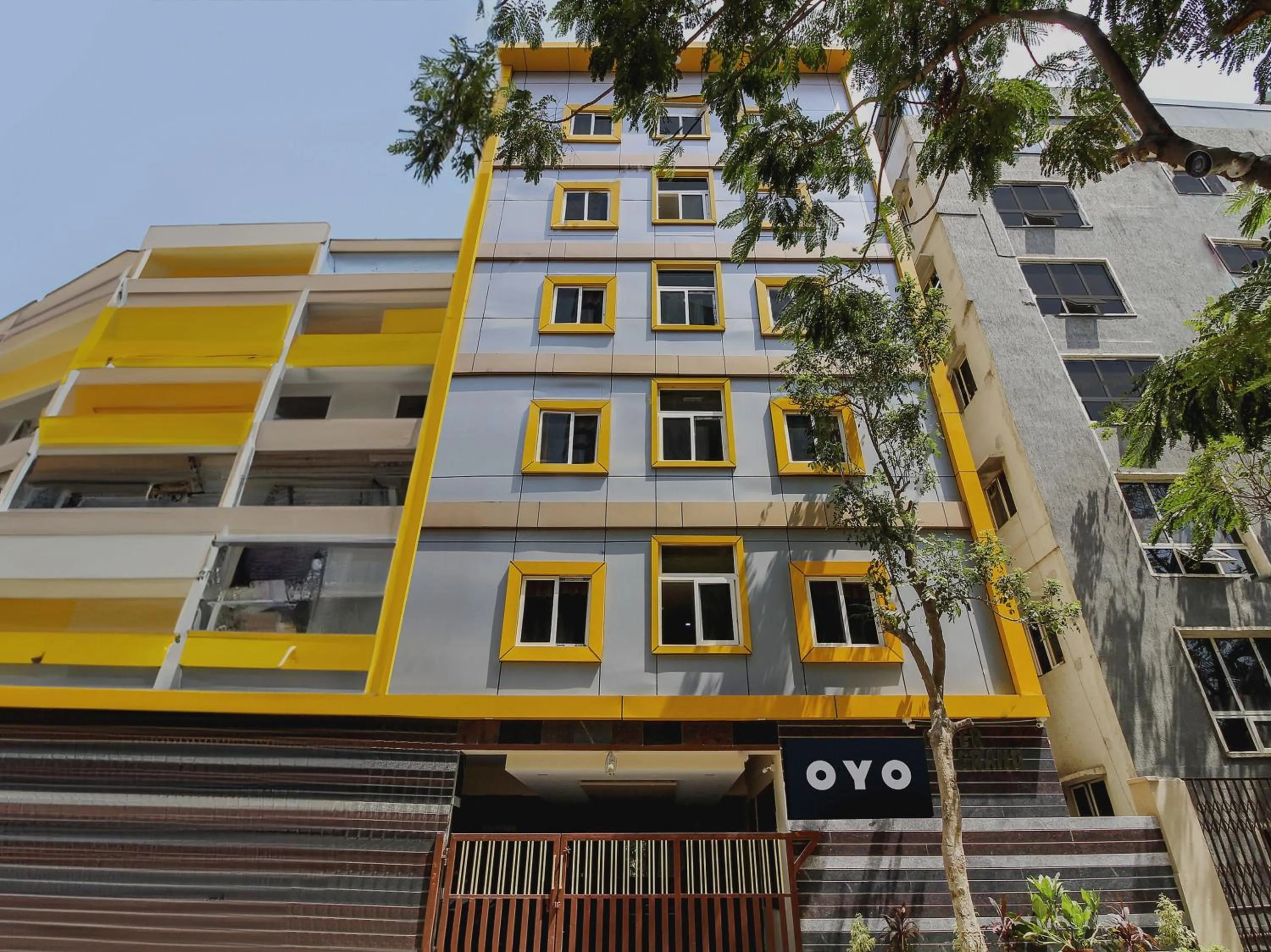 Facade/entrance in Super Hotel O New Cyber Grand Madhapur