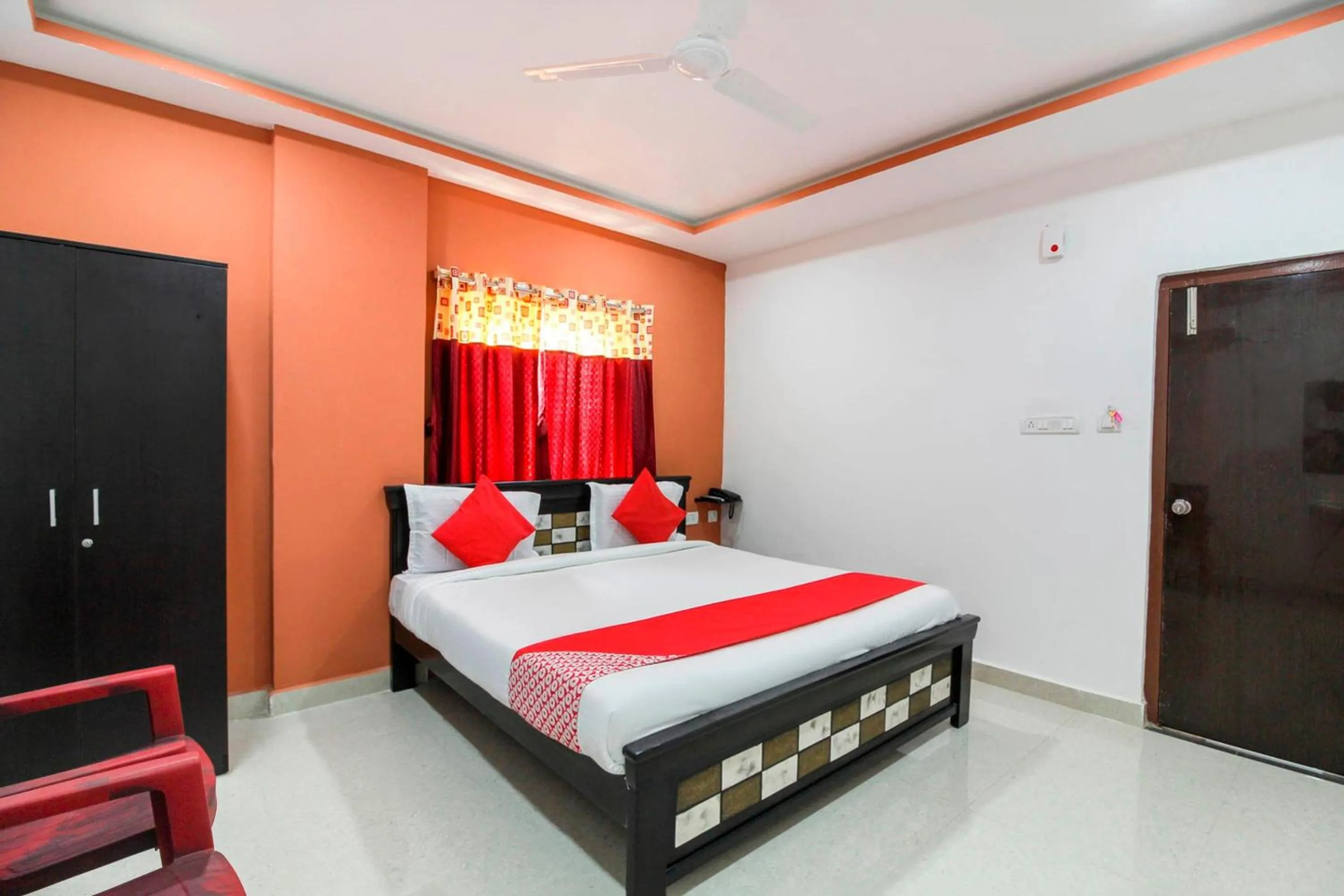 Bedroom, Bed in Super Hotel O New Cyber Grand Madhapur