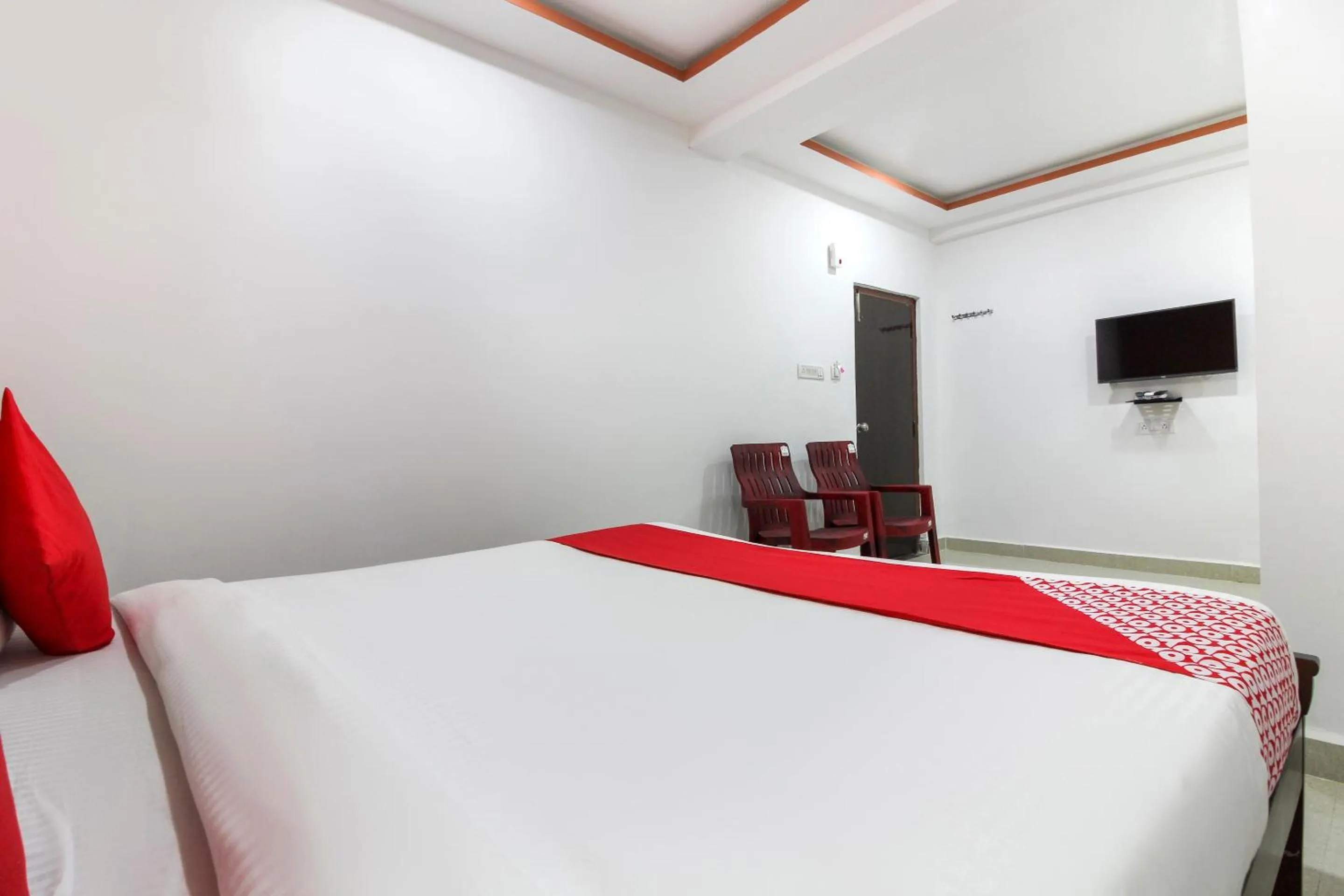 Bedroom, Bed in Super Hotel O New Cyber Grand Madhapur