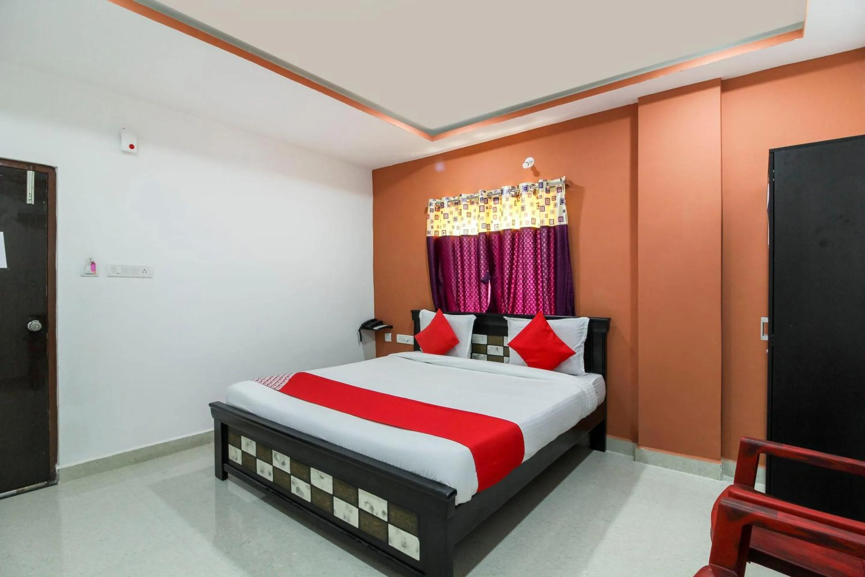Bedroom, Bed in Super Hotel O New Cyber Grand Madhapur