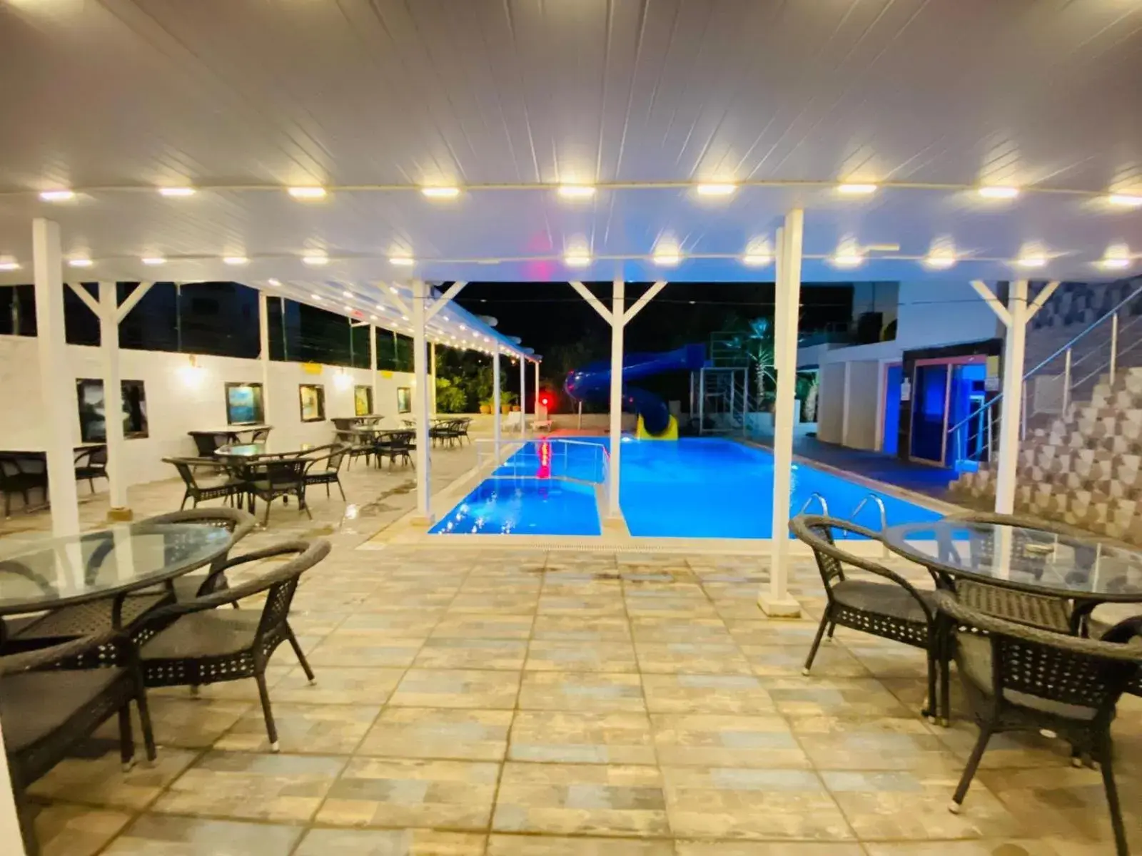 Swimming pool in GARDEN ASMİN OTEl&SPA Swimming pool in GARDEN ASMİN OTEl&SPA