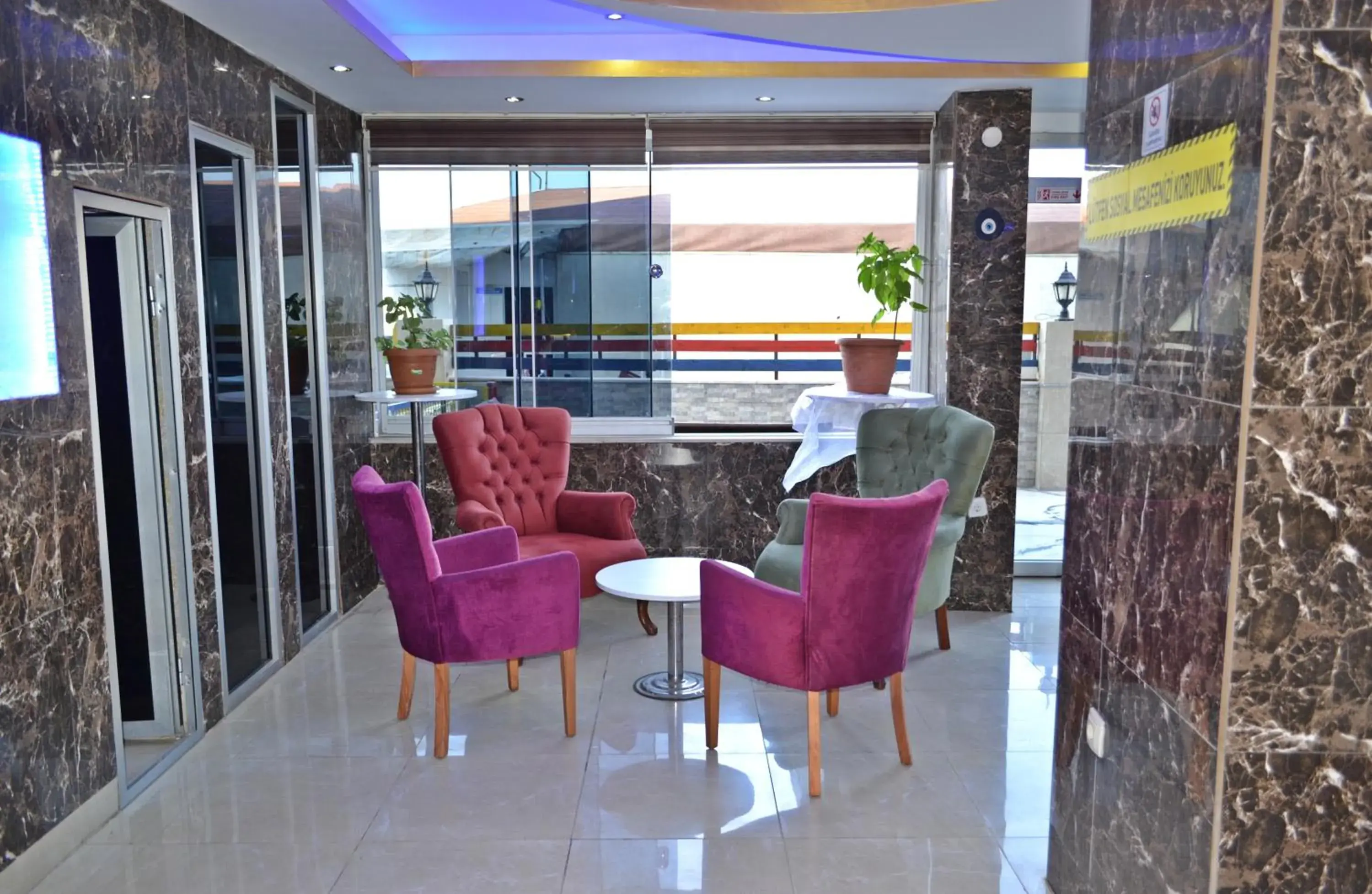 Lobby or reception in GARDEN ASMİN OTEl&SPA Lobby or reception in GARDEN ASMİN OTEl&SPA