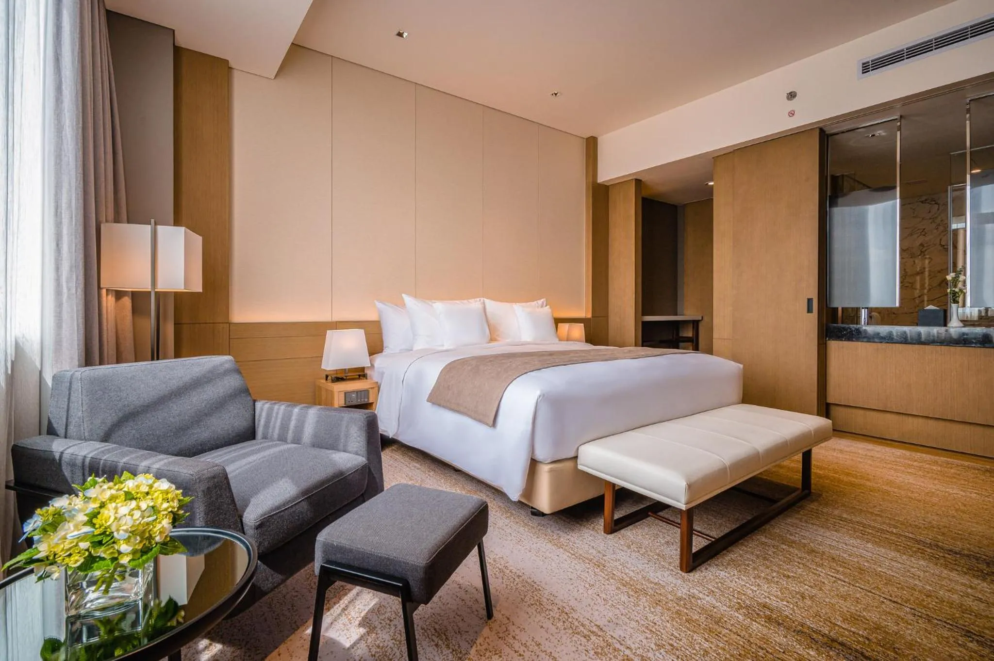 Bedroom, Bed in Hotel Nikko Hai Phong