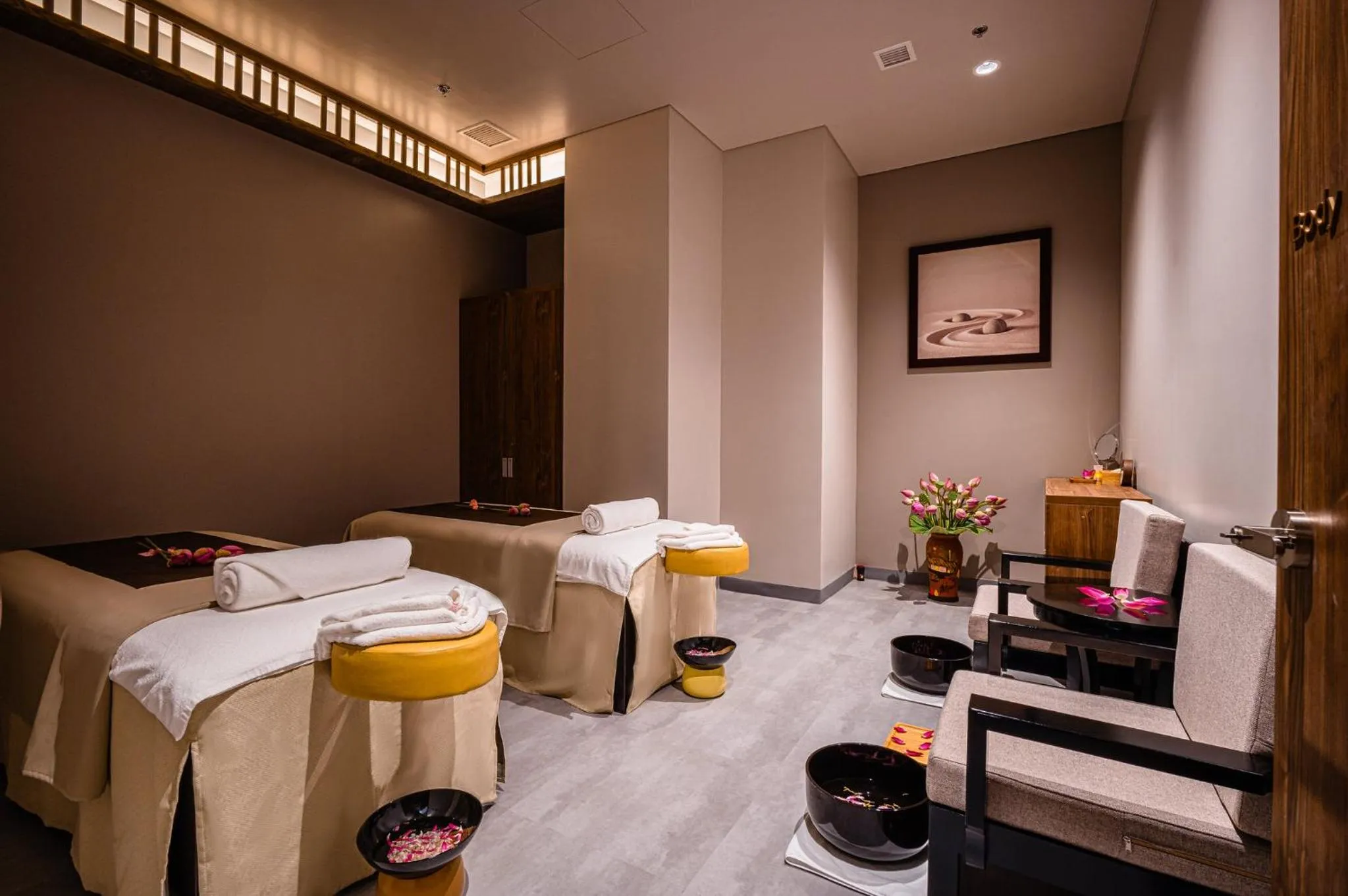 Spa and wellness centre/facilities, Bed in Hotel Nikko Hai Phong