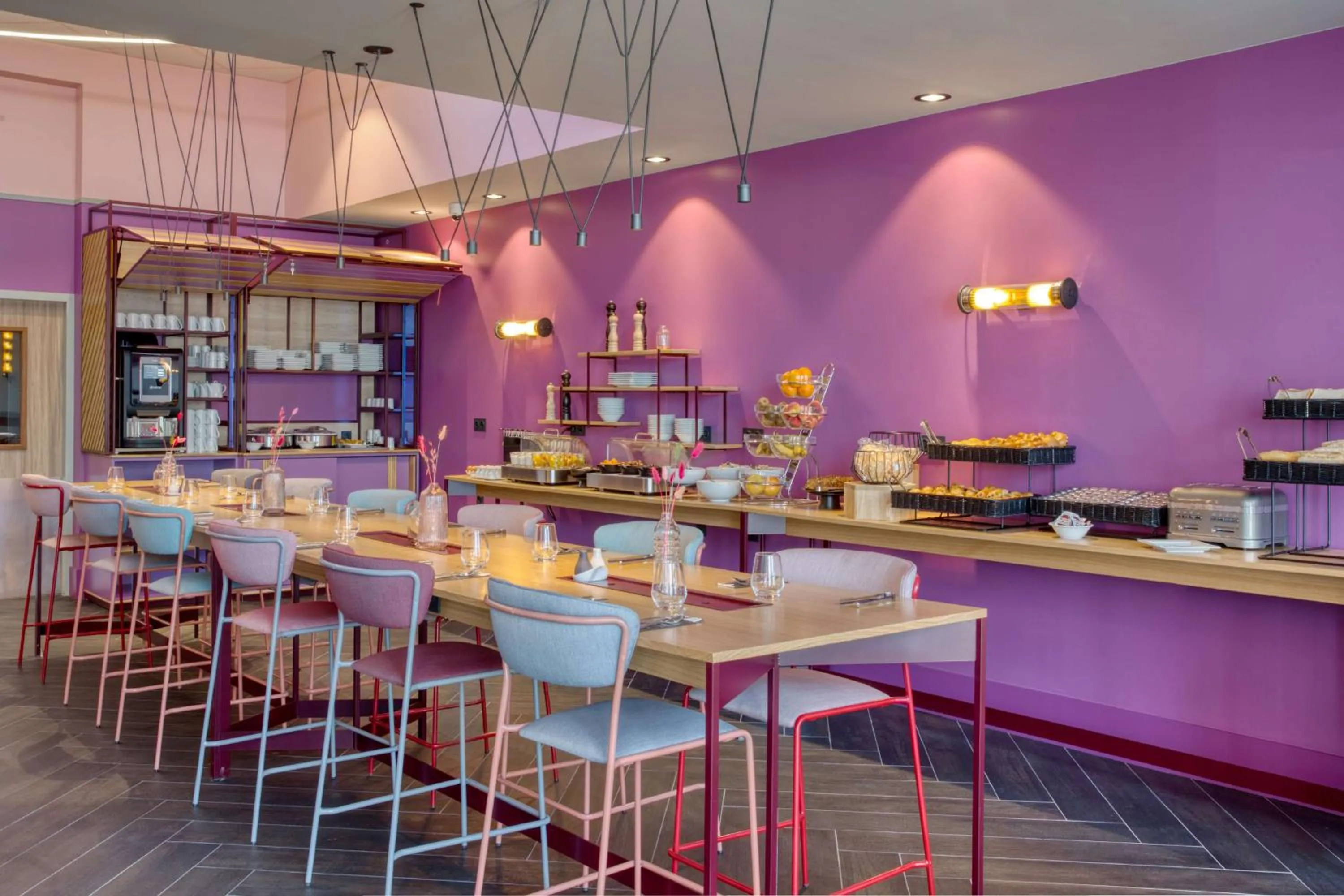 Breakfast in Aiden by Best Western Clermont-Ferrand Hotel & Spa