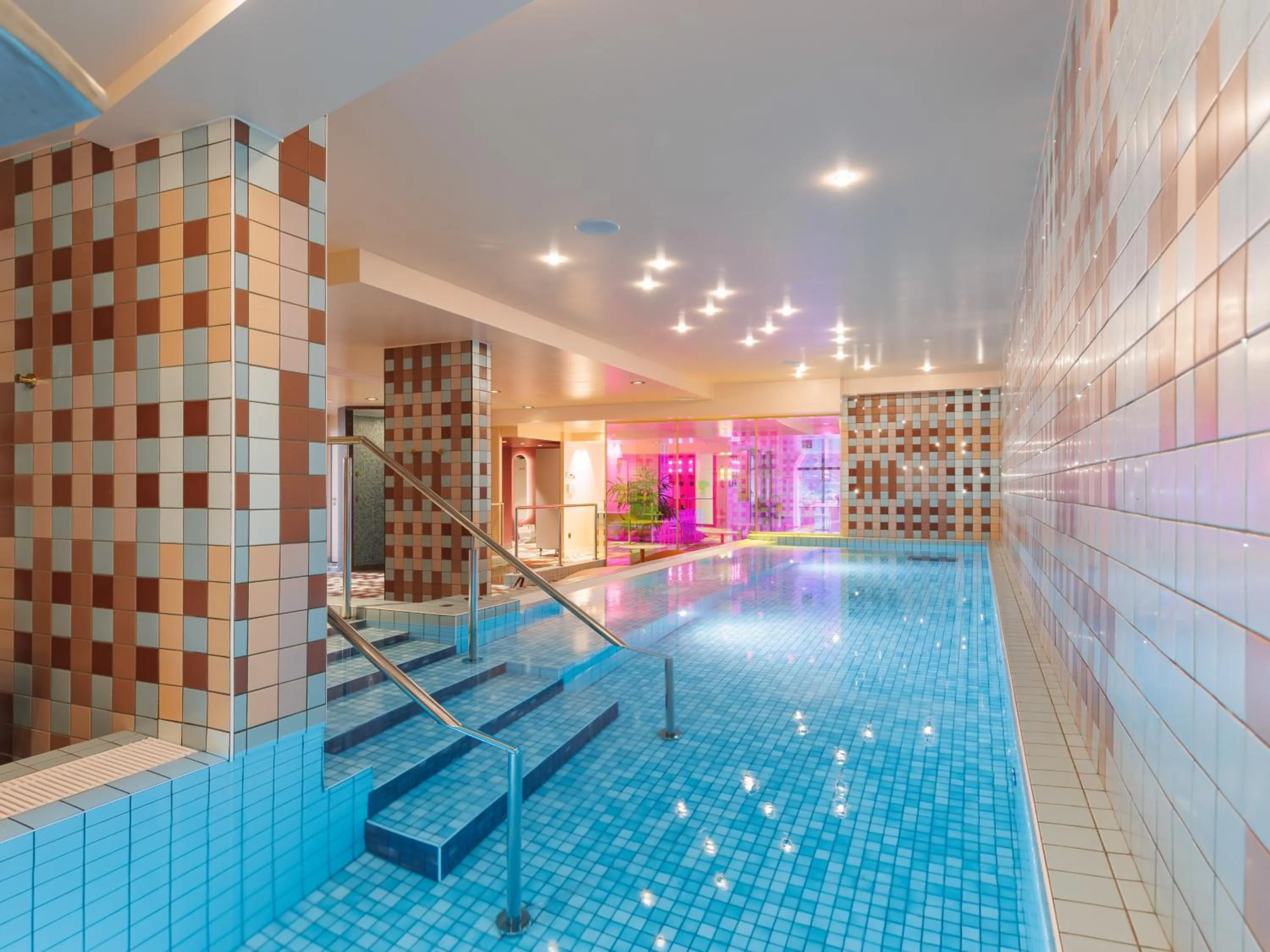 Massage in Aiden by Best Western Clermont-Ferrand Hotel & Spa