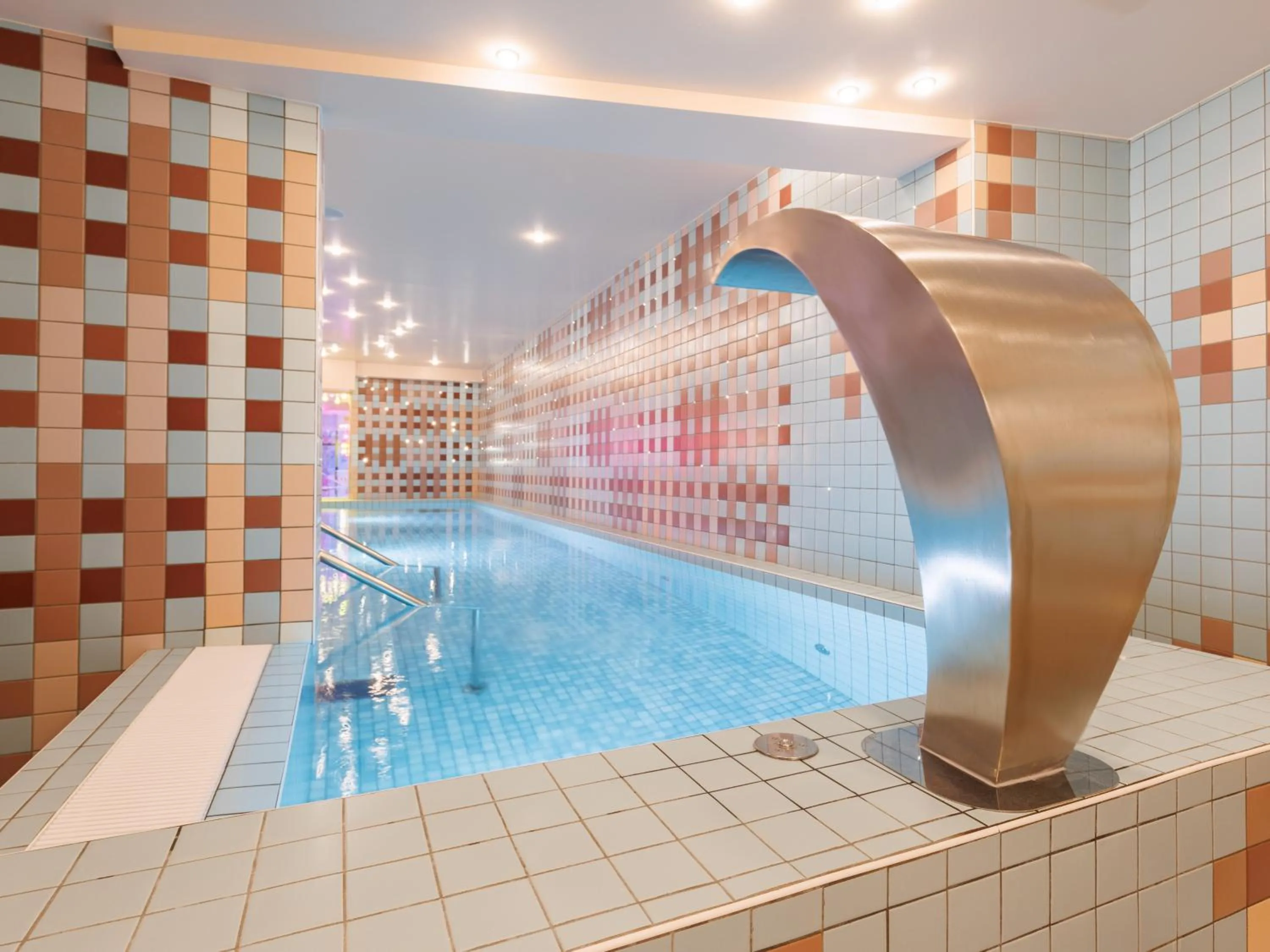 Massage in Aiden by Best Western Clermont-Ferrand Hotel & Spa