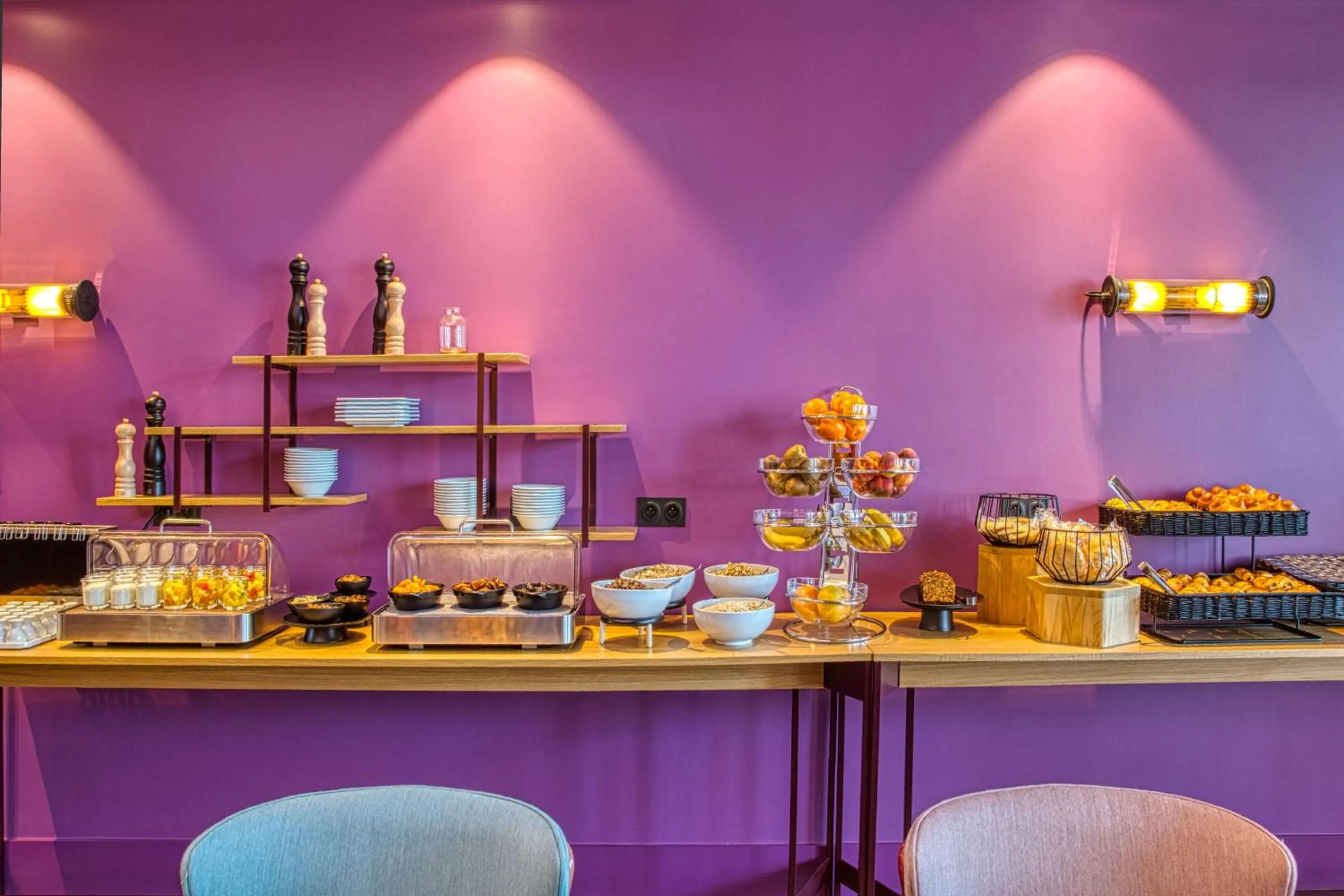 Breakfast in Aiden by Best Western Clermont-Ferrand Hotel & Spa