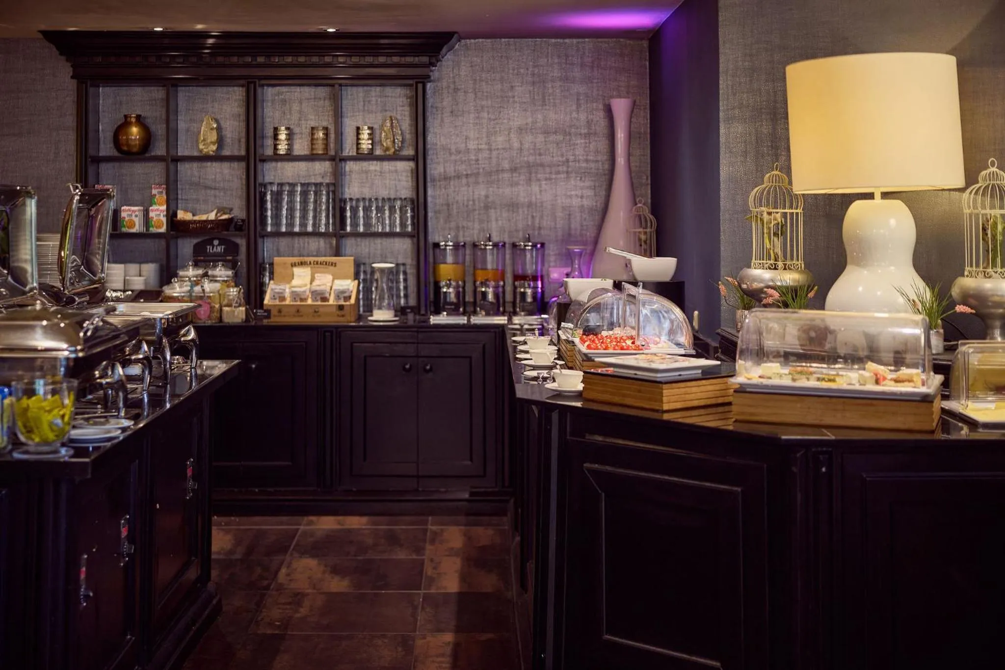 Buffet breakfast in Hotel Moers van der Valk