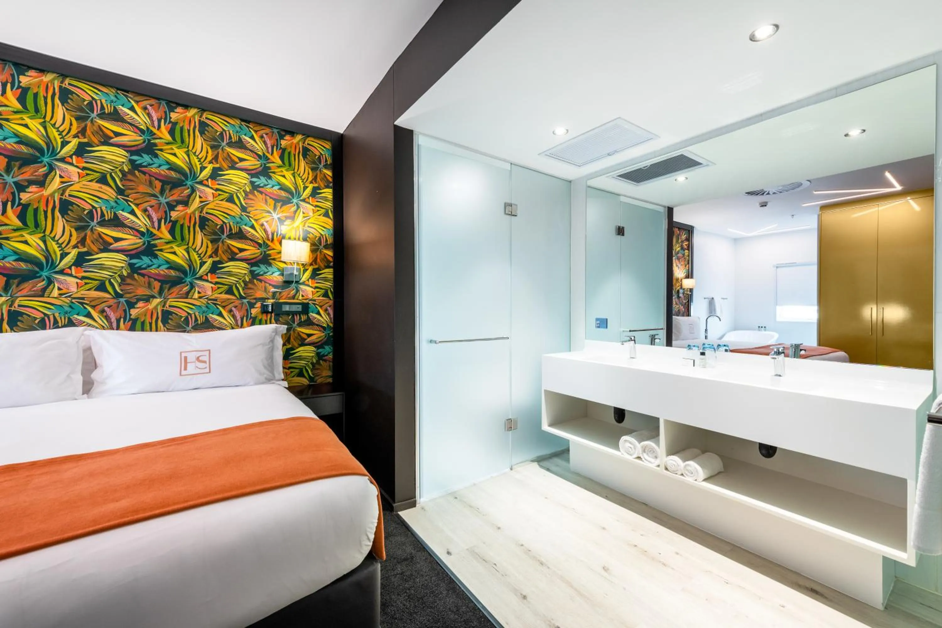 Bed in Hotel Sky Sandton