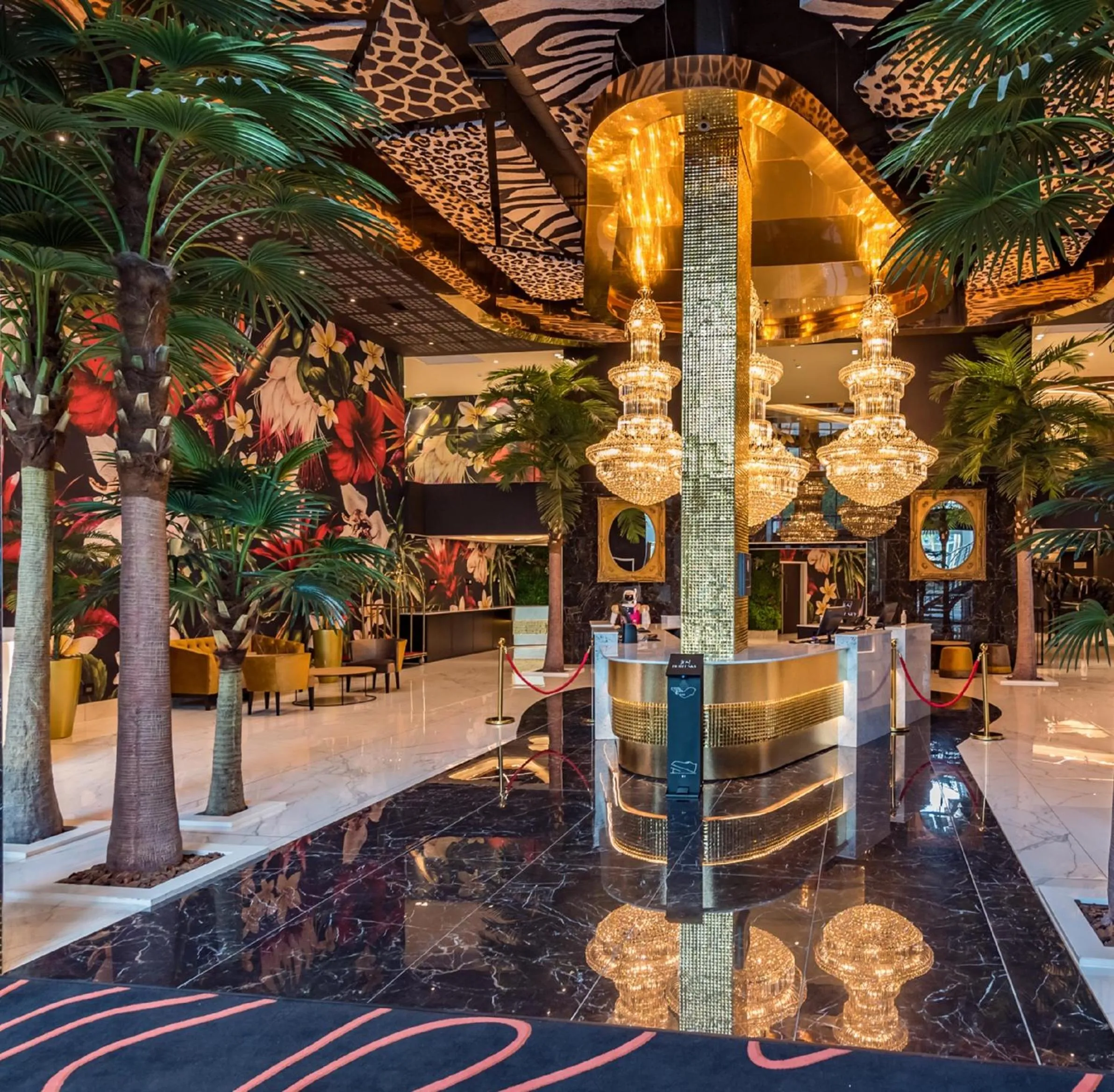 Lobby or reception in Hotel Sky Sandton