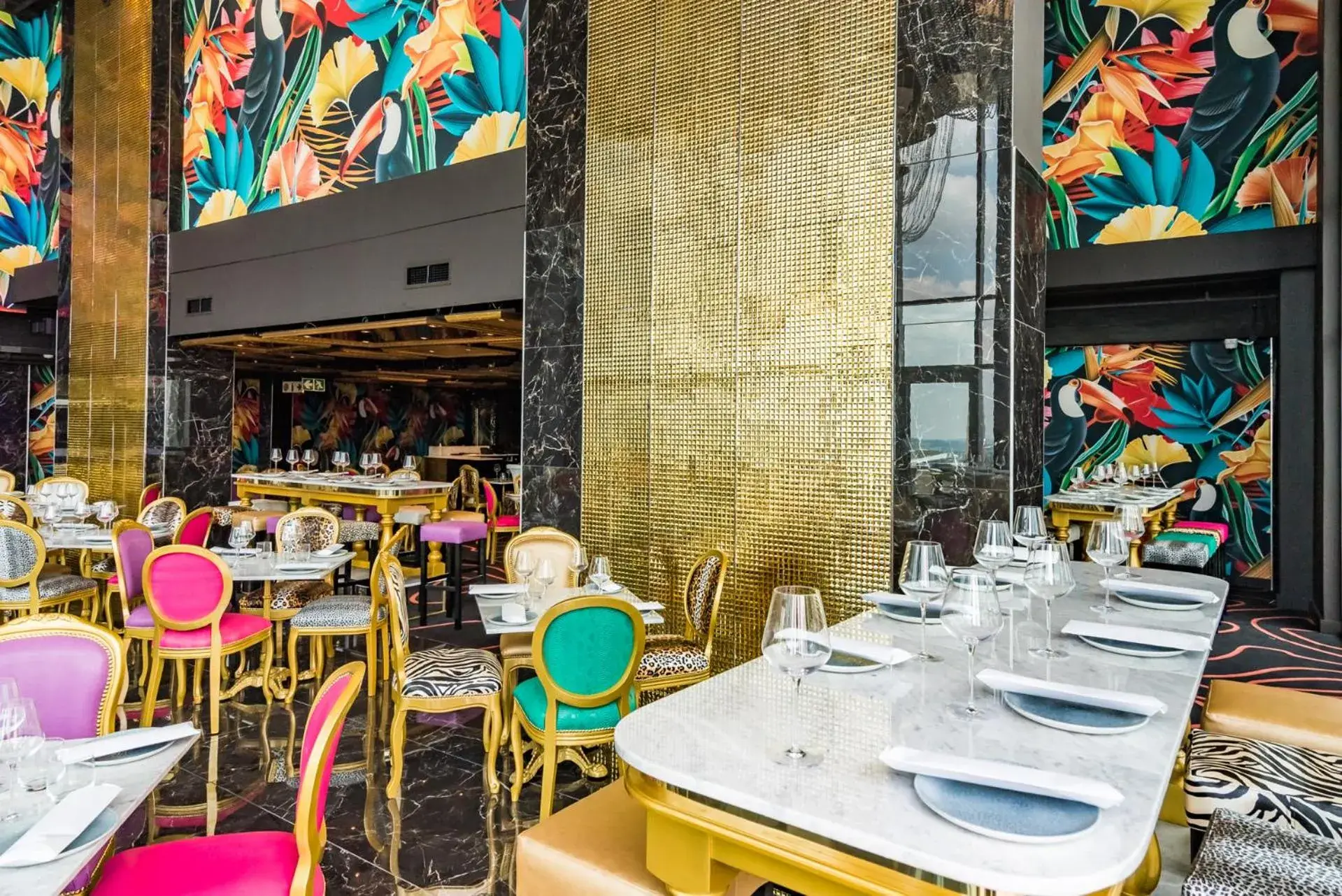 Restaurant/places to eat in Hotel Sky Sandton Restaurant/places to eat in Hotel Sky Sandton