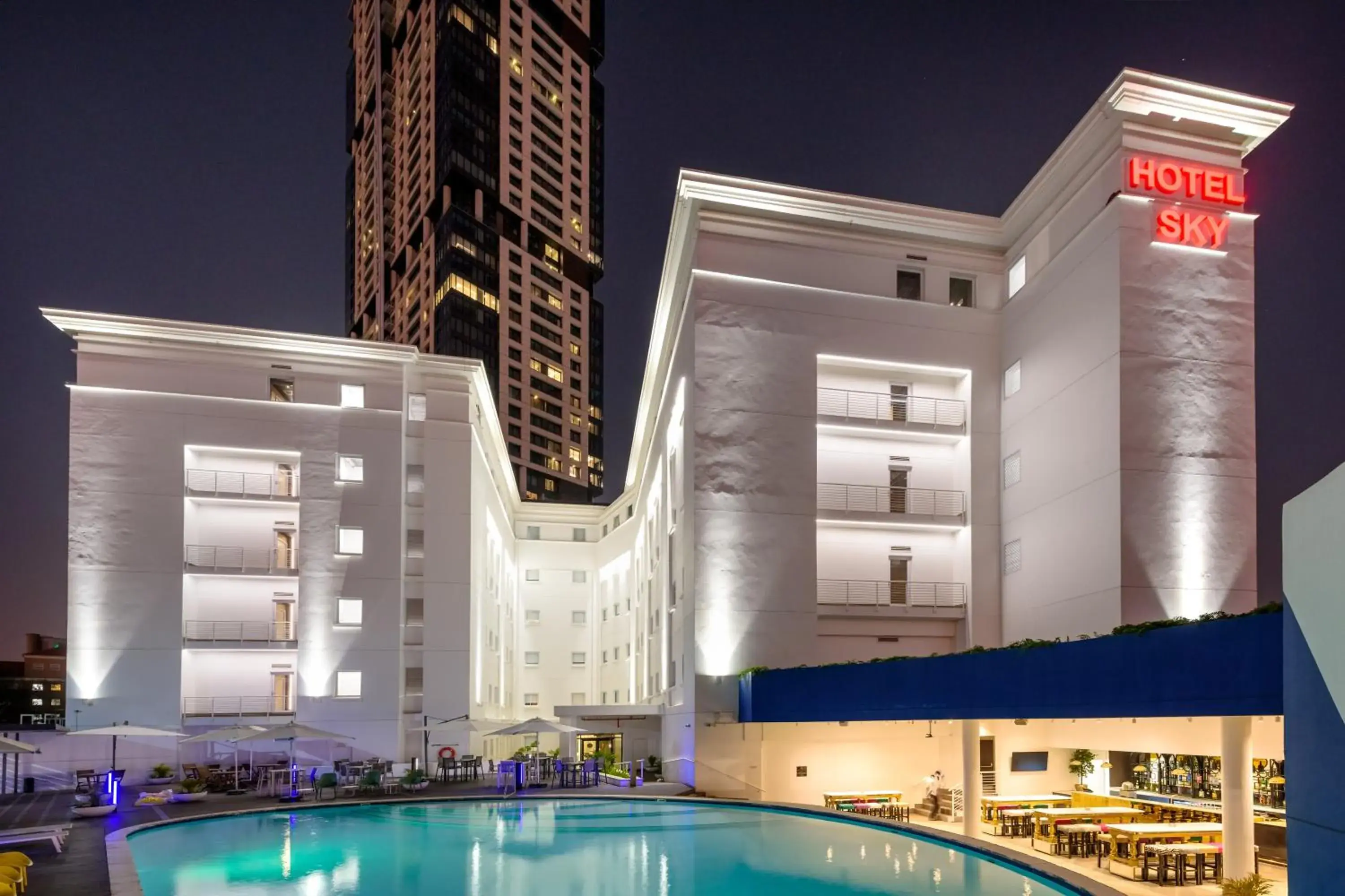 Property building in Hotel Sky Sandton Property building in Hotel Sky Sandton