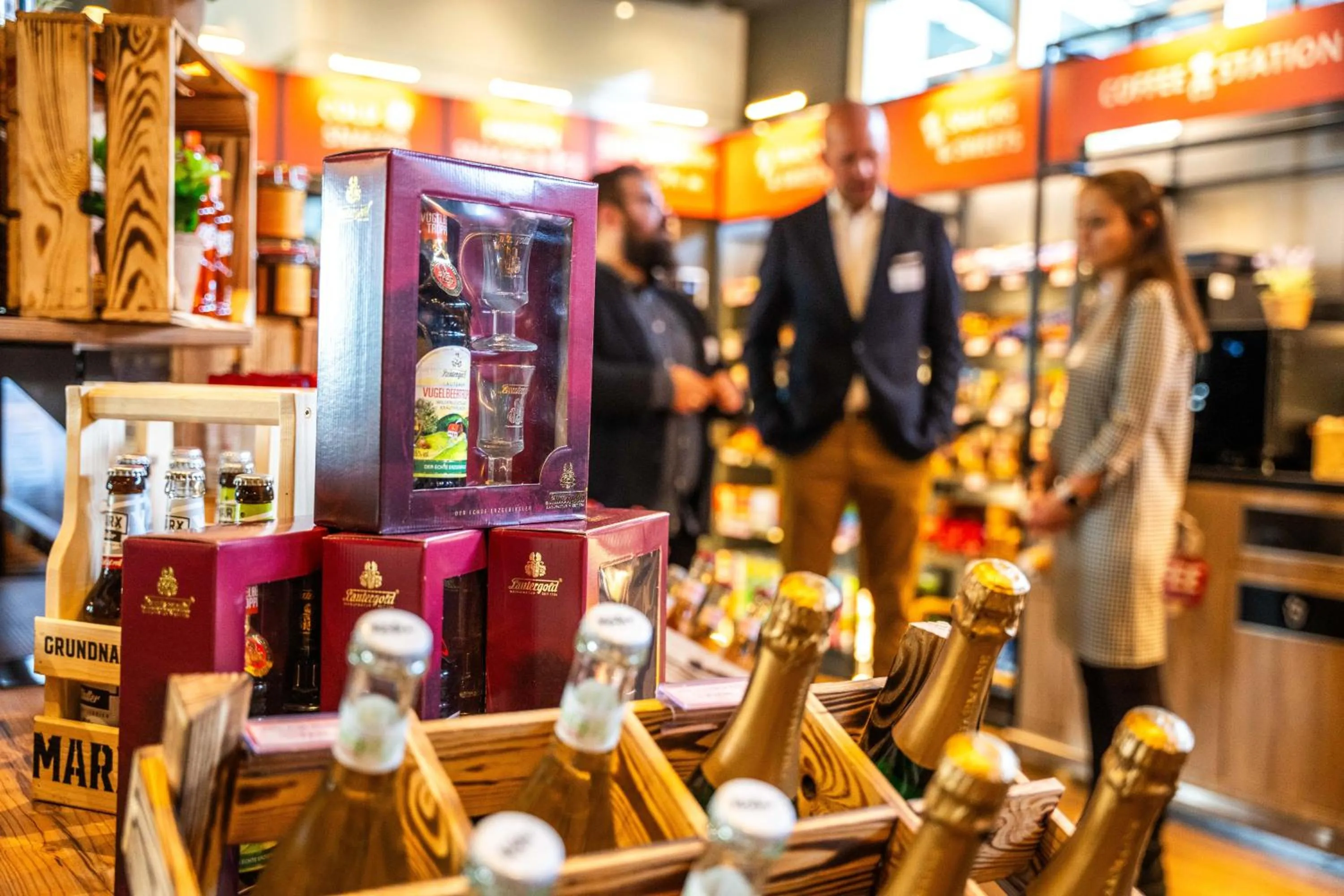 Restaurant/places to eat in co56 Hotel Chemnitz