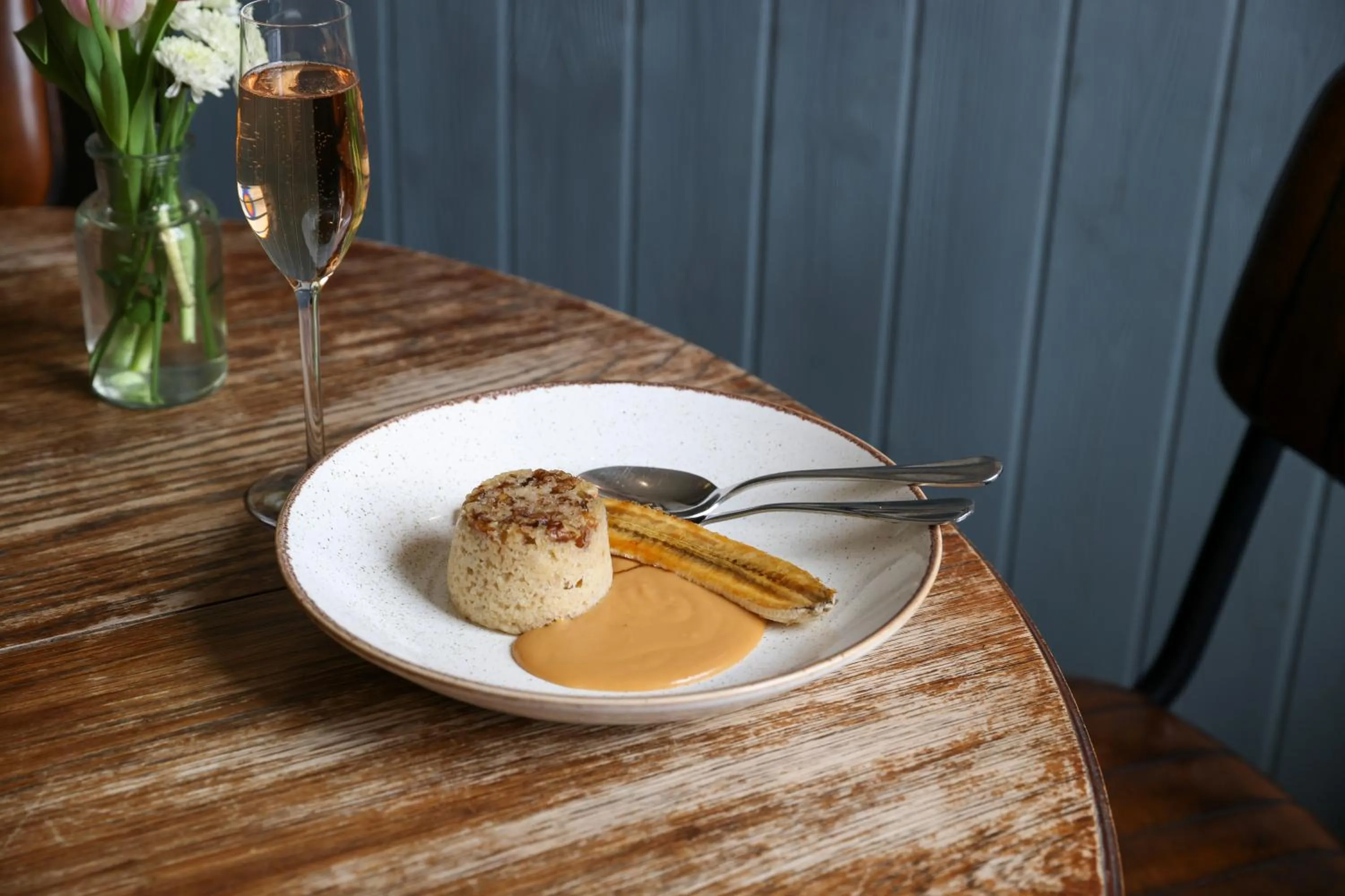 Food and drinks in The Swan at Forest Row