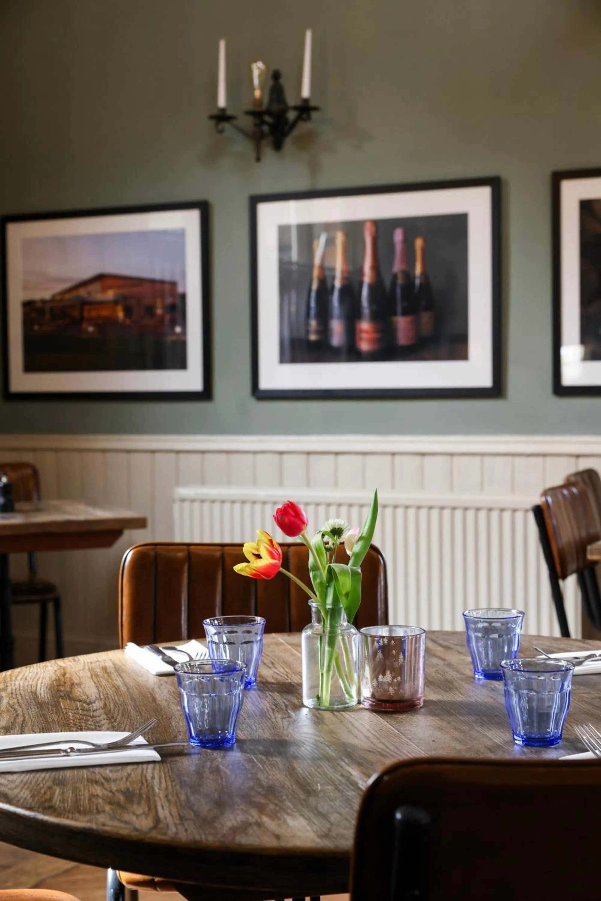 Restaurant/places to eat in The Swan at Forest Row