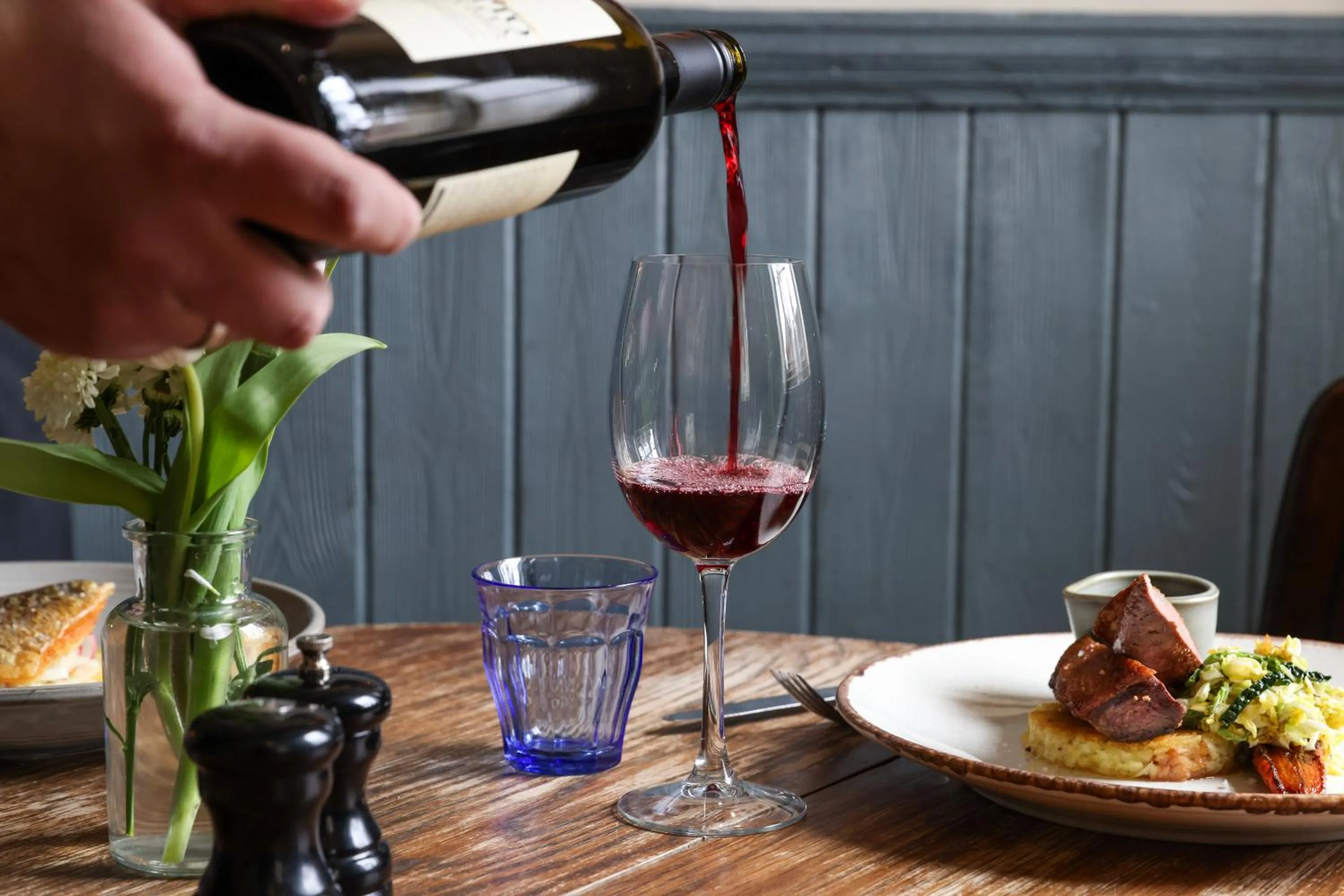 Food and drinks in The Swan at Forest Row