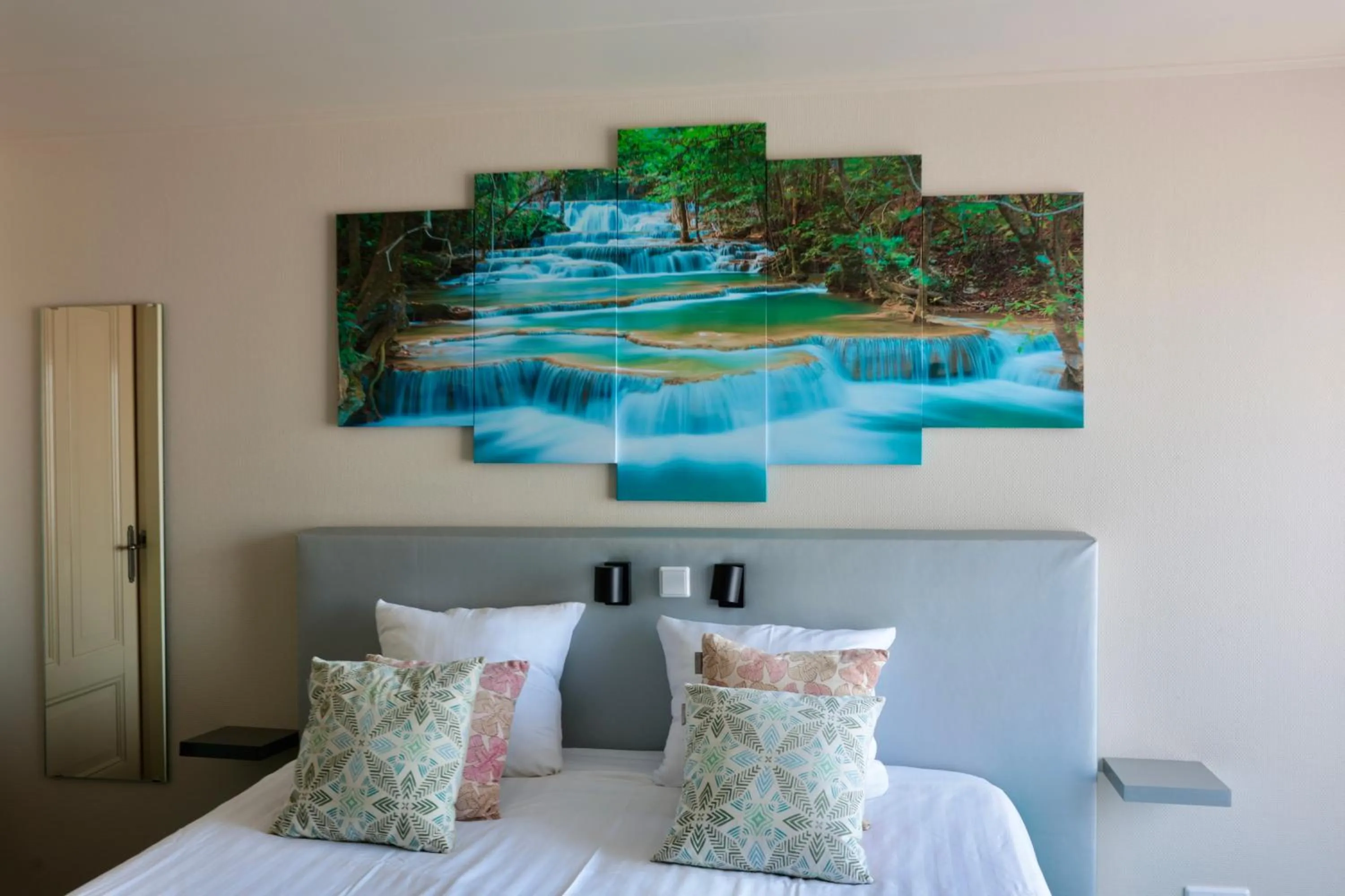 Bed in B & B Marrum Hotel Marrum