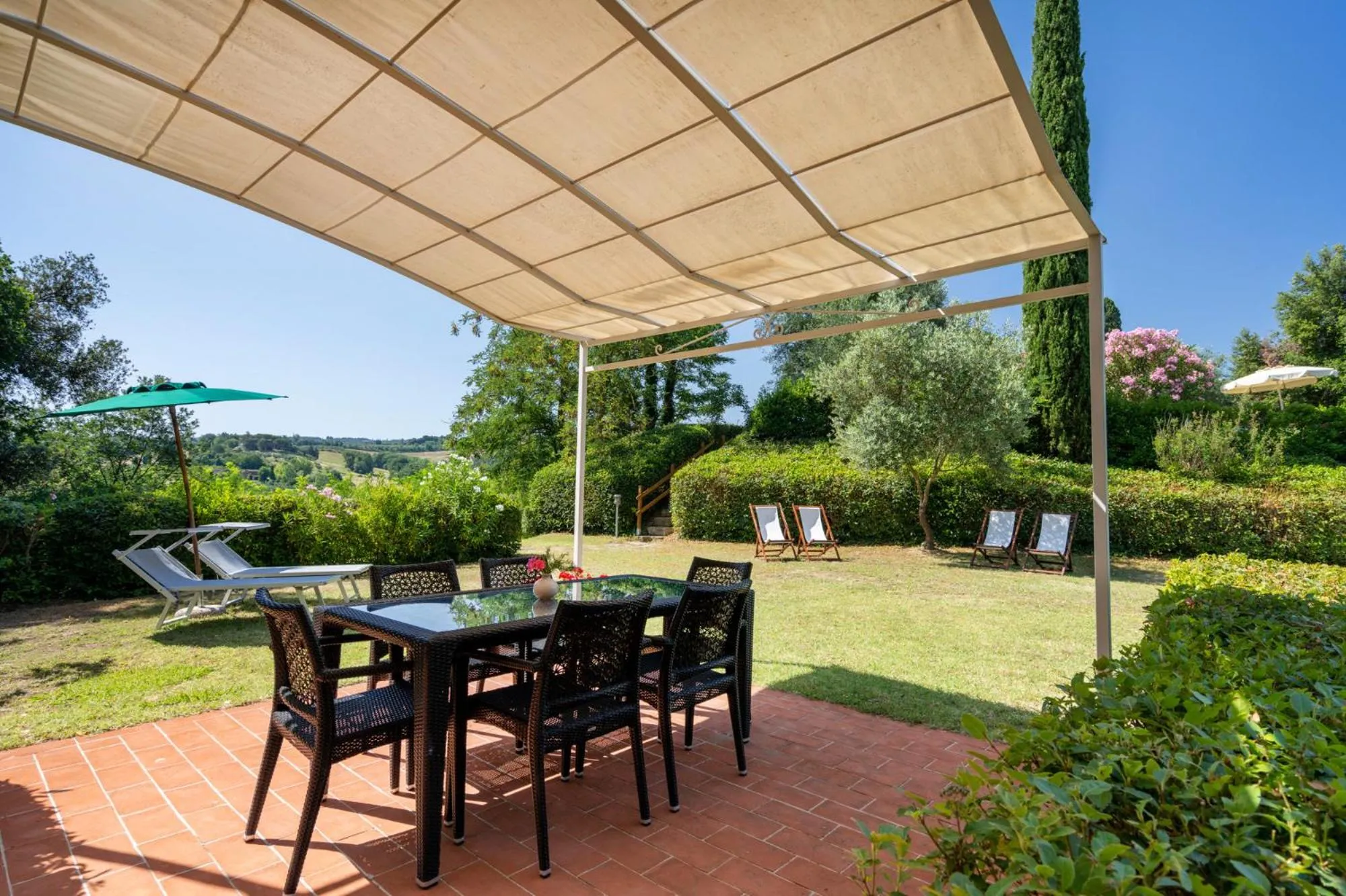 Patio in GHIZZOLO Residence - Refurbished Pool 2025