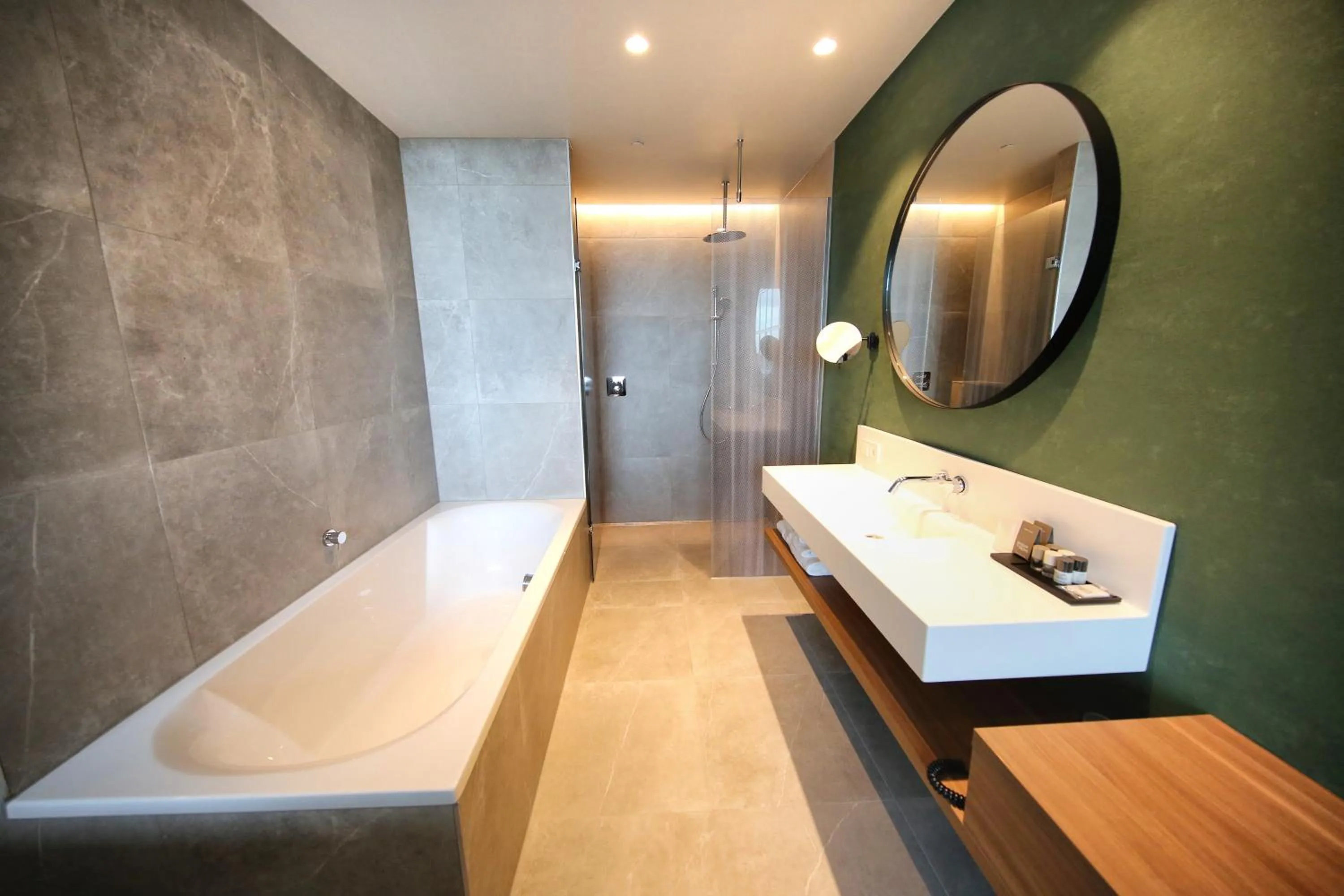 Bathroom in Van der Valk Hotel Amsterdam Zuidas -Rai