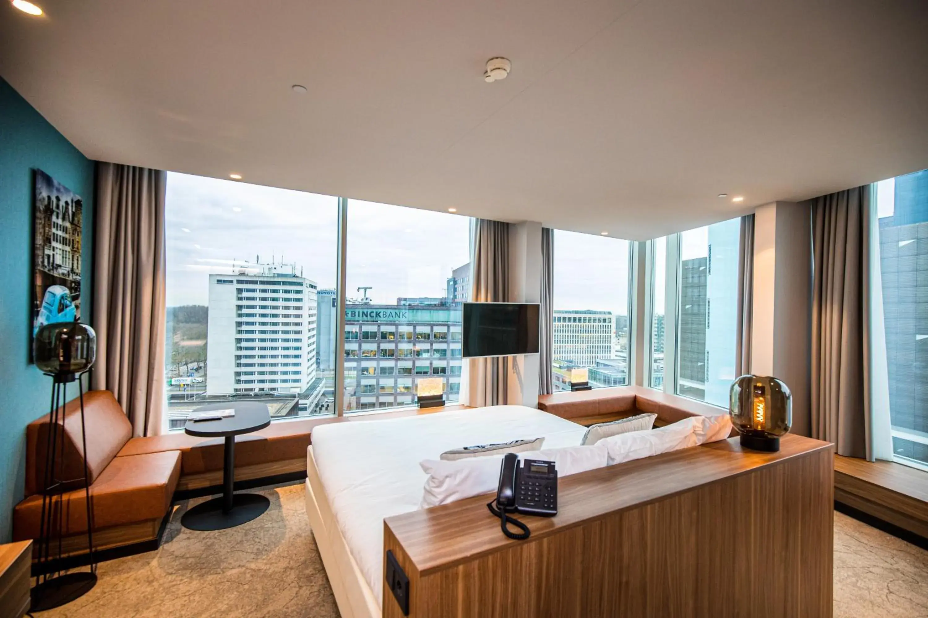 Street view, Bed in Van der Valk Hotel Amsterdam Zuidas -Rai Street view, Bed in Van der Valk Hotel Amsterdam Zuidas -Rai