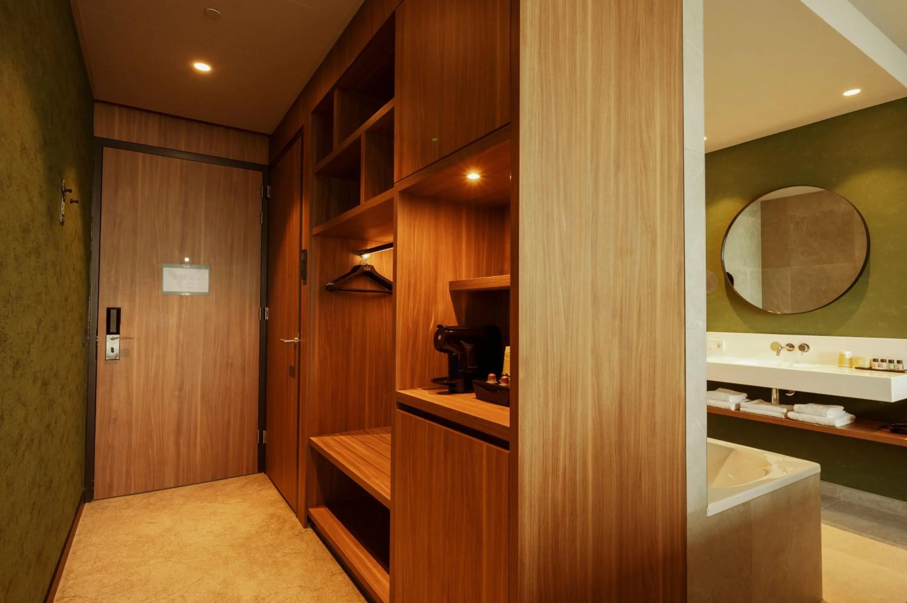 Coffee/tea facilities in Van der Valk Hotel Amsterdam Zuidas-Rai