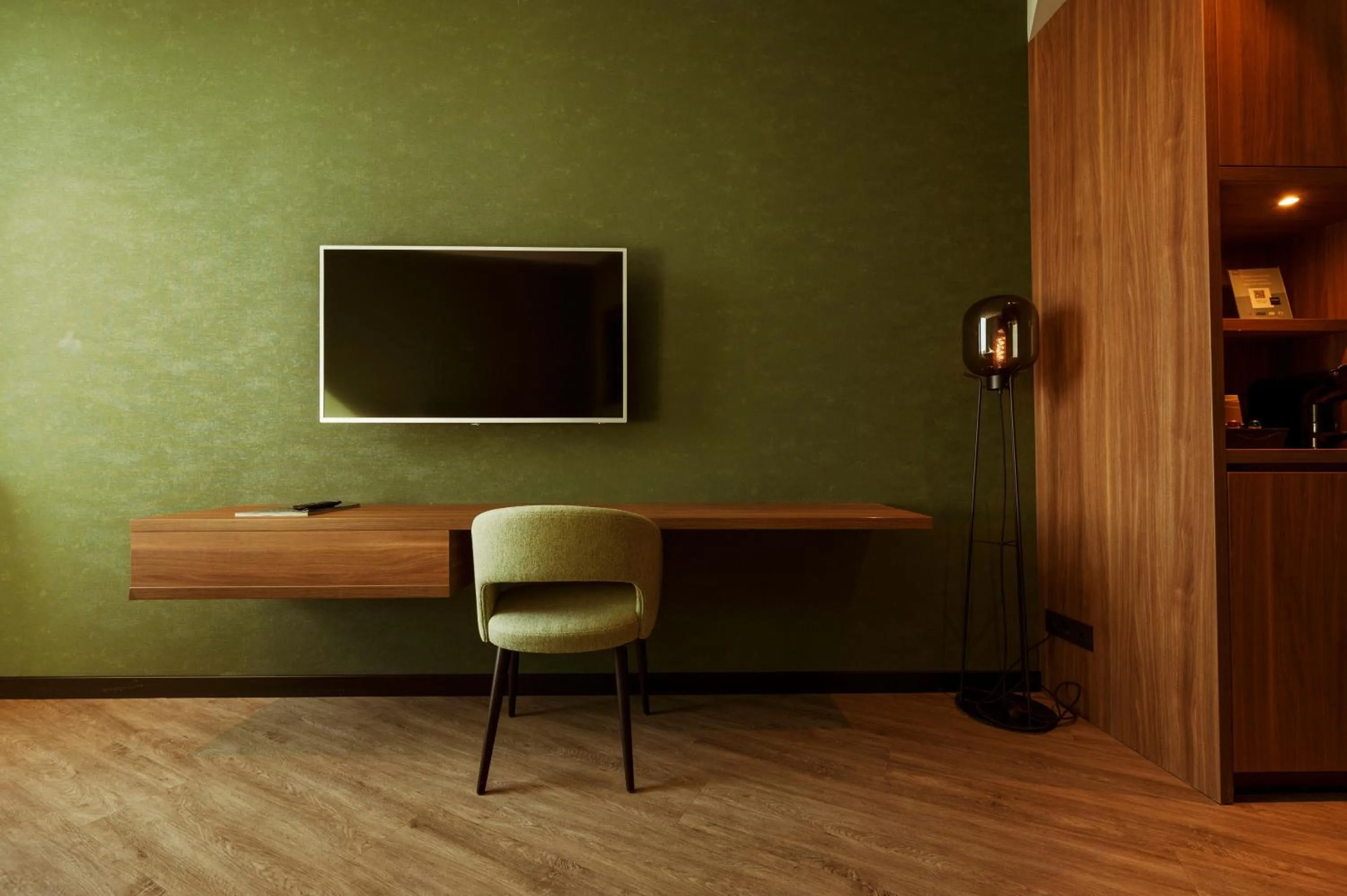 TV and multimedia in Van der Valk Hotel Amsterdam Zuidas-Rai