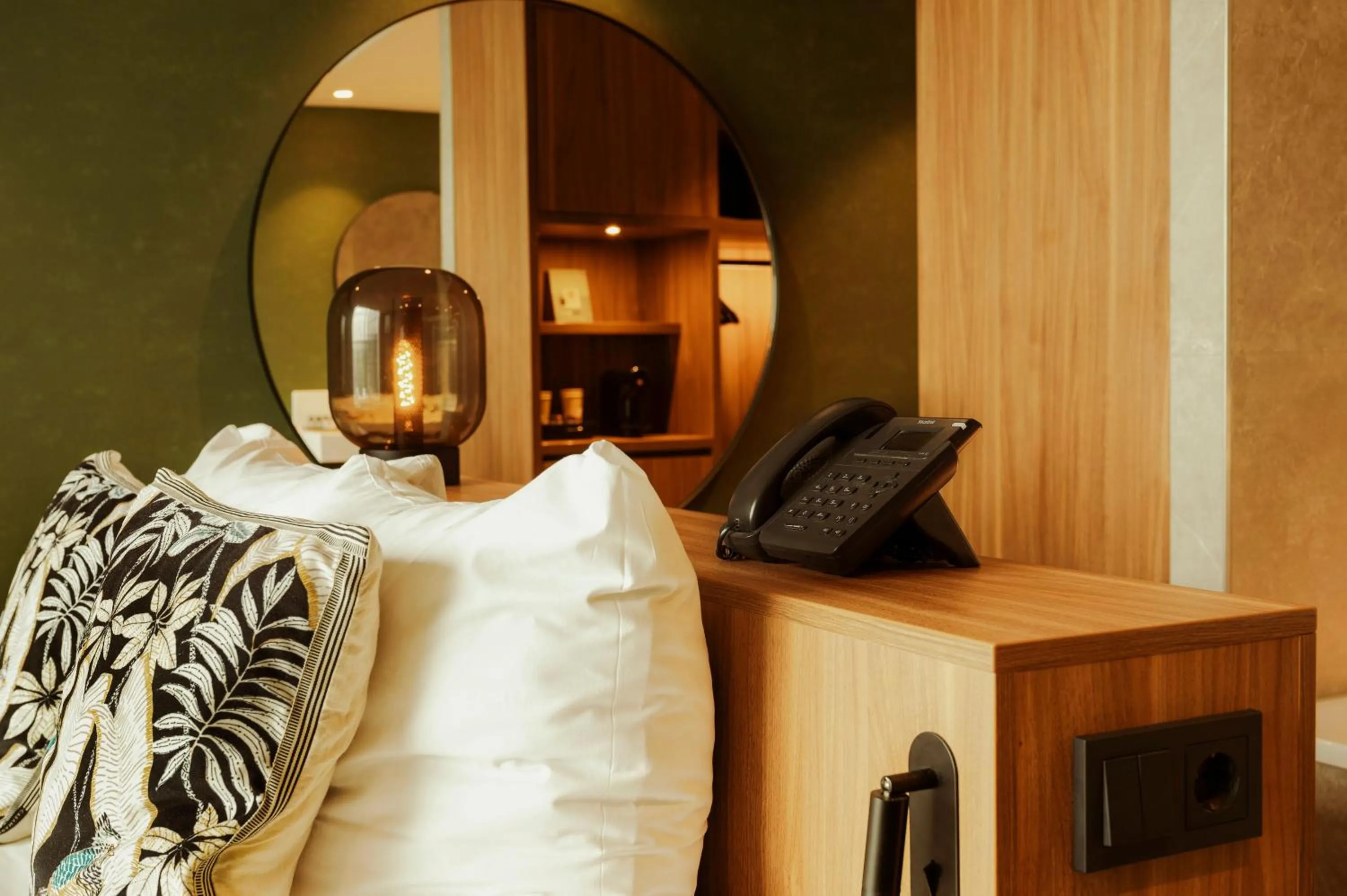 Bed in Van der Valk Hotel Amsterdam Zuidas-Rai